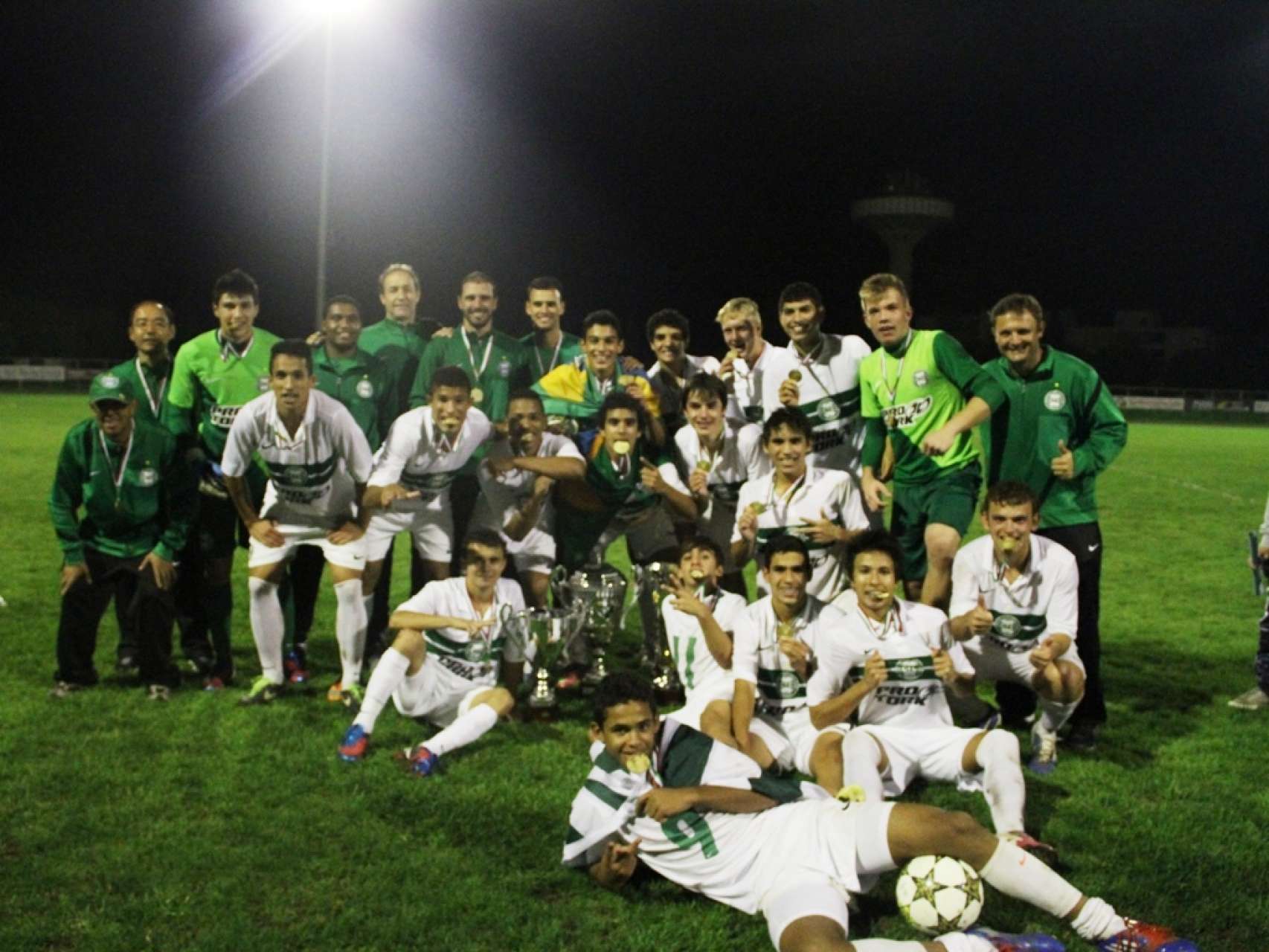 � campe�o! Coxa Sub-17 conquista Torneio de Gradisca