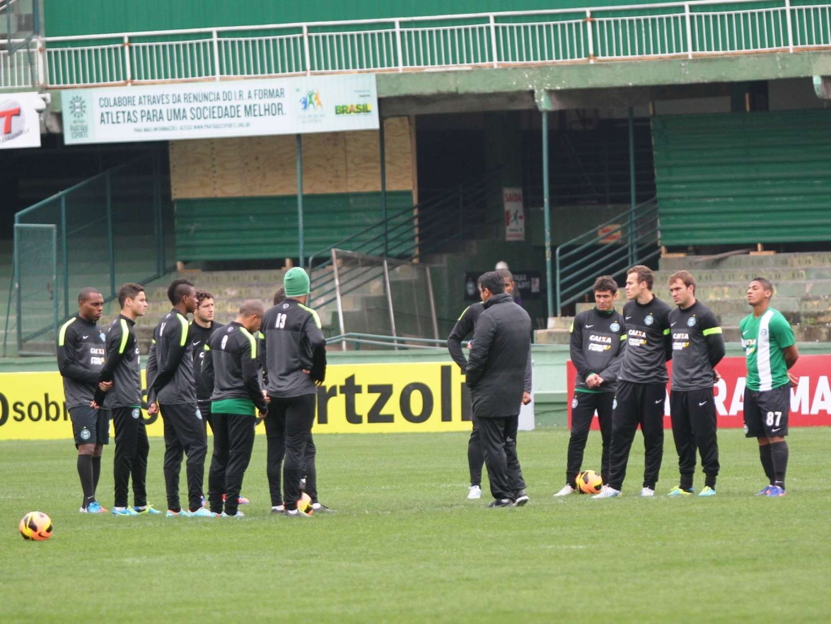 Galeria Coxa: prepara��o para Botafogo x Coritiba