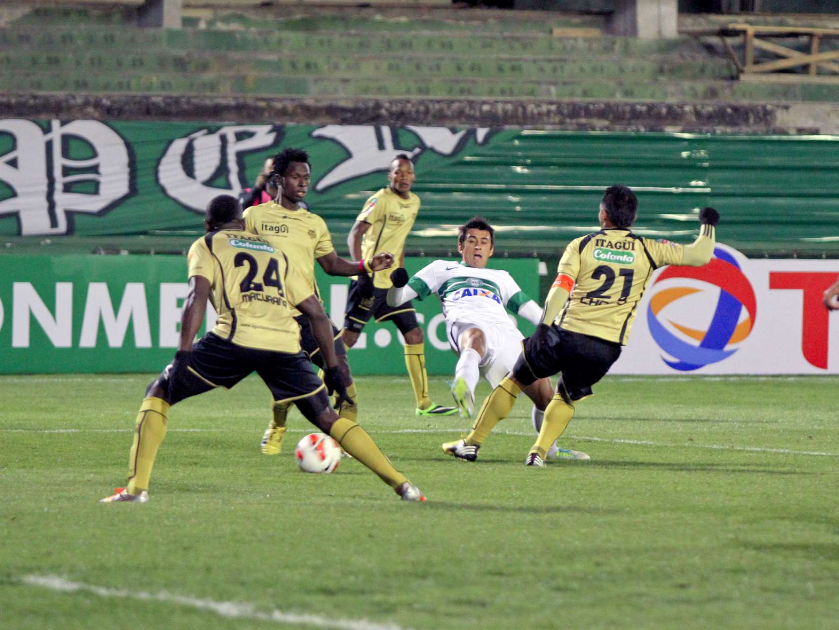Galeria Coxa: Coritiba 0�1 Itag��