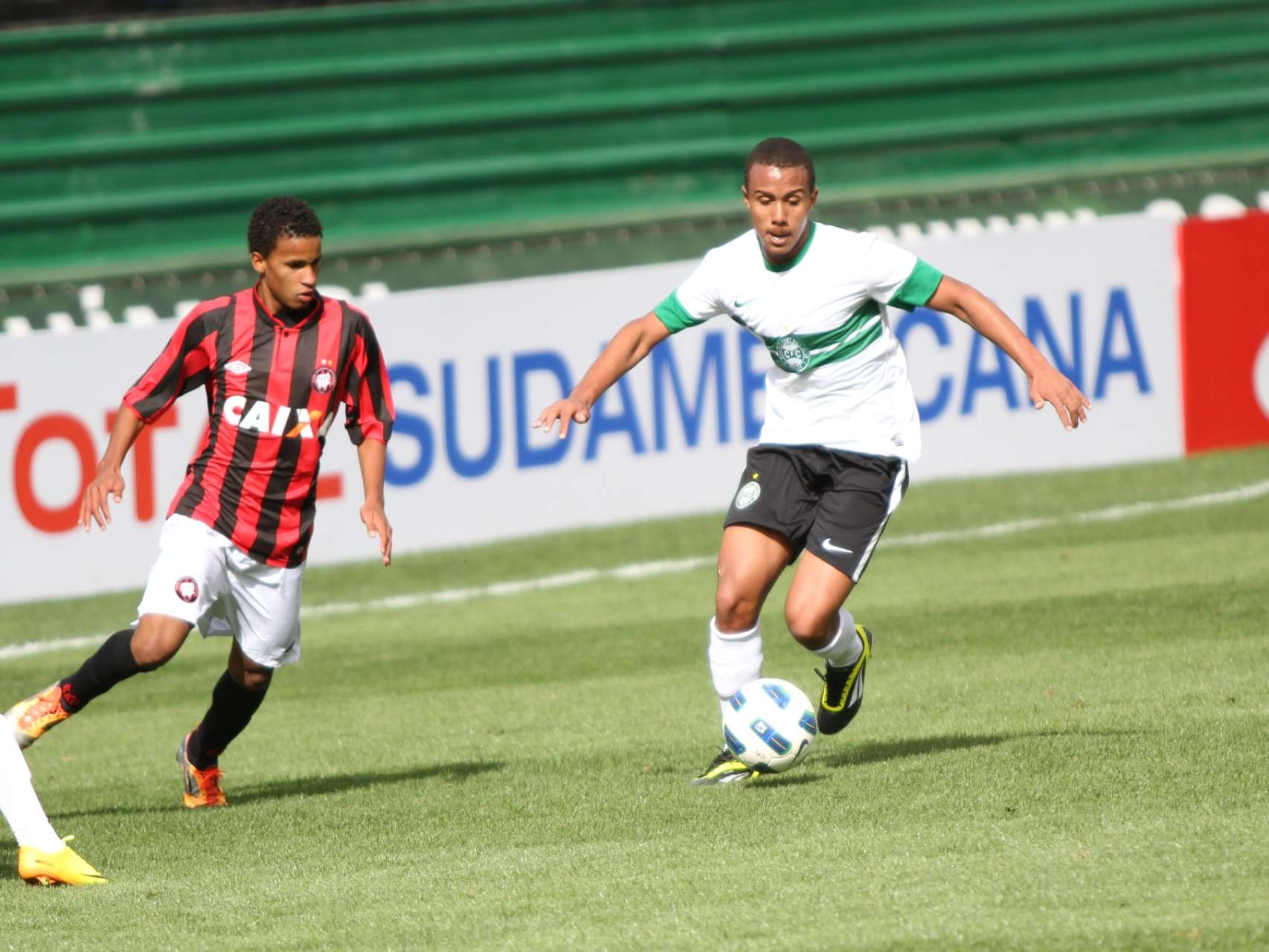 Bruno e Riuler s�o novamente convocados 