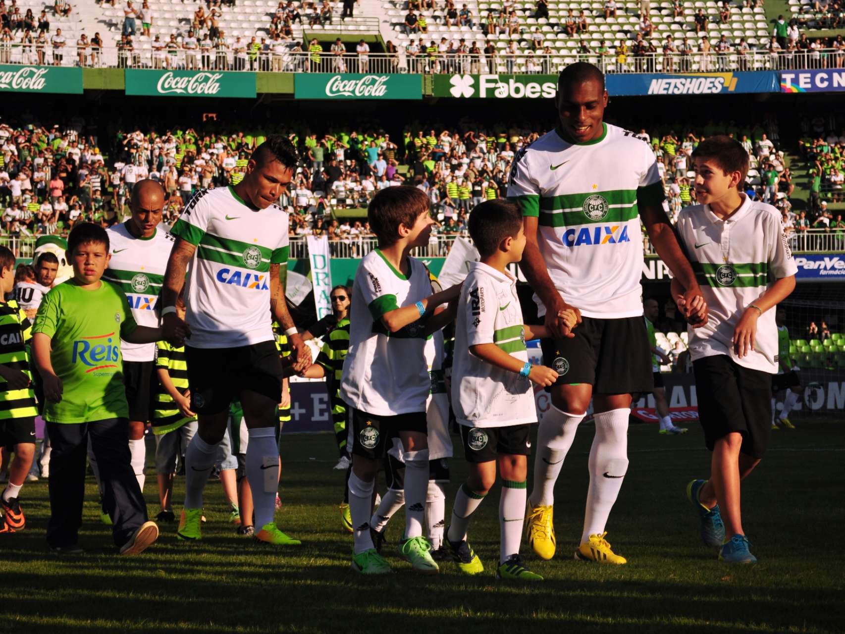 Mascotinhos para Coxa x Corinthians