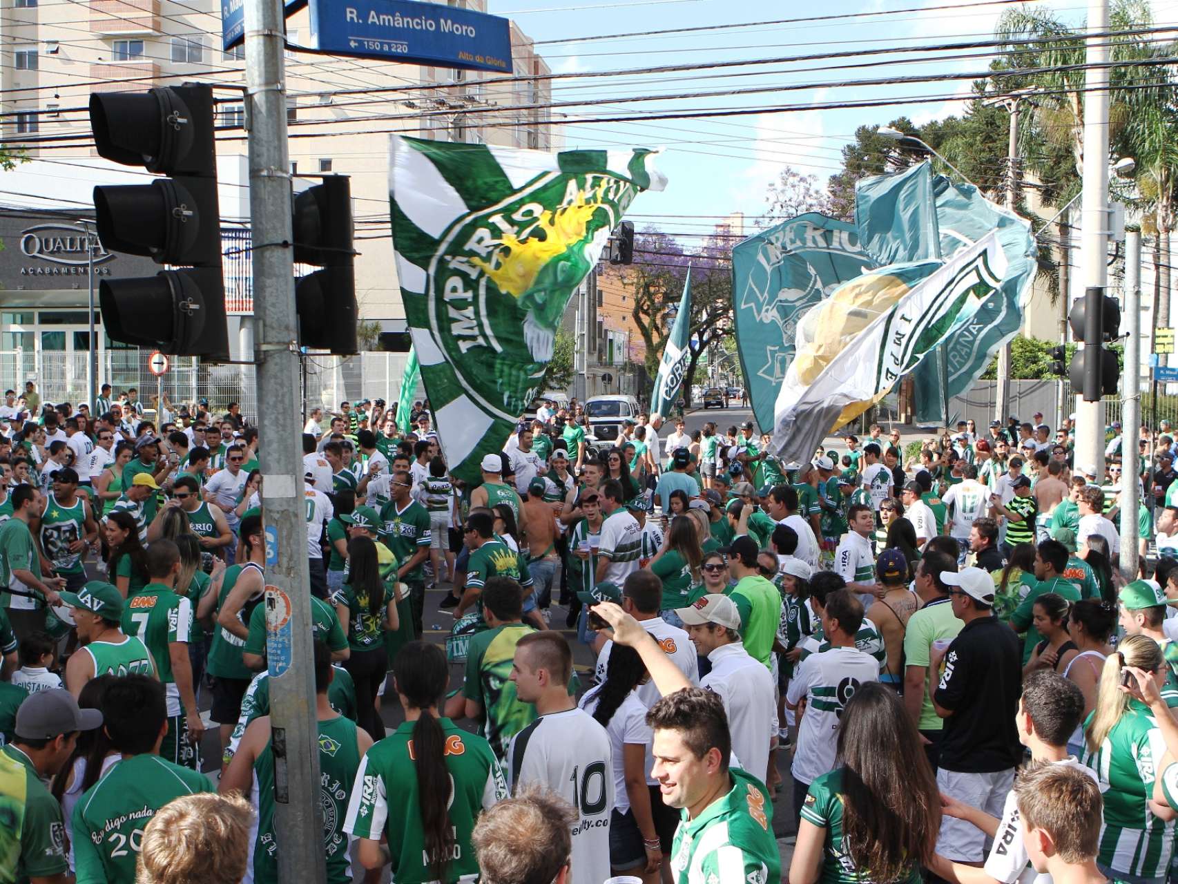 Recep��o da torcida em imagens
