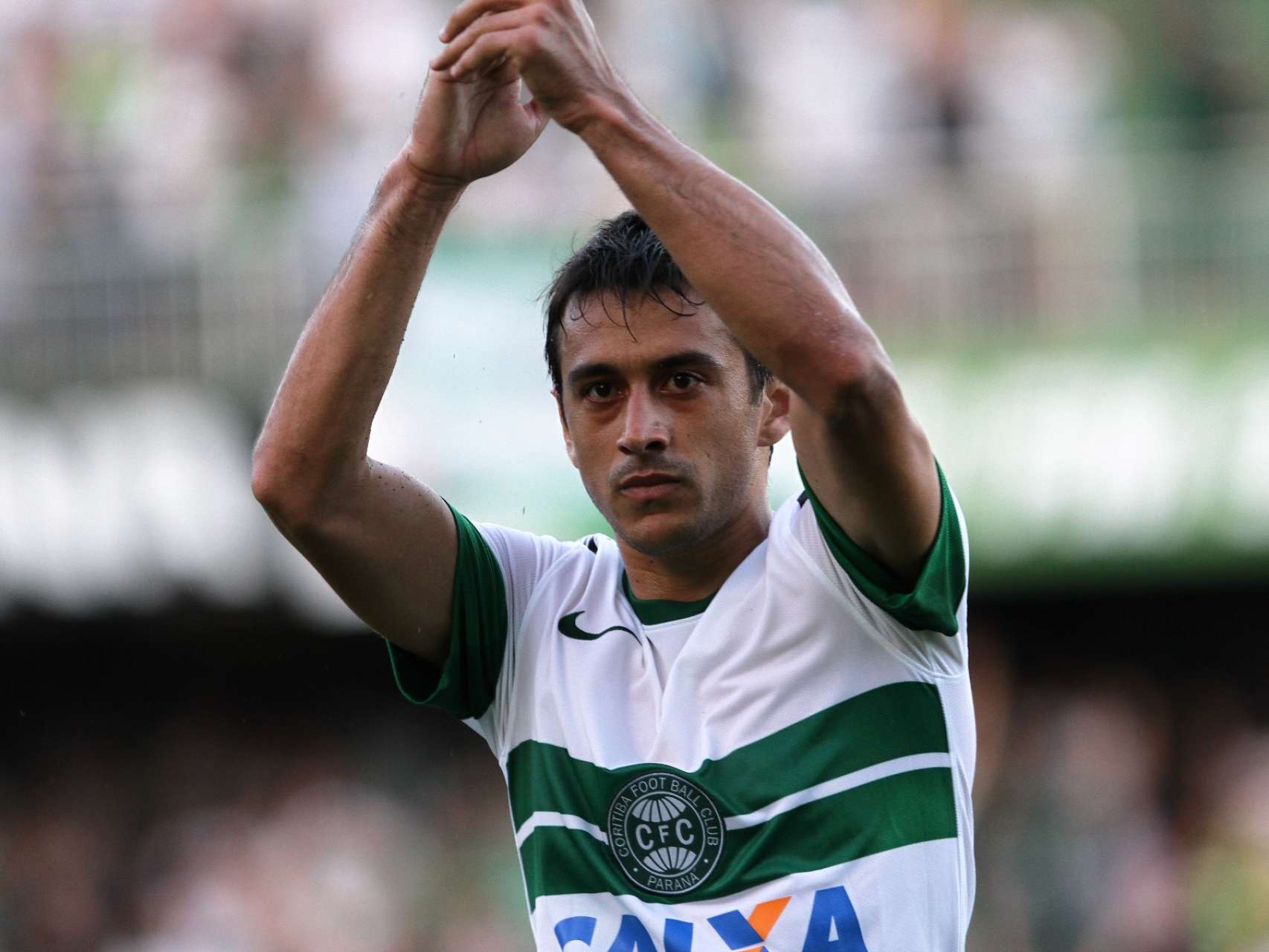 Coxa confirma negocia��o de Robinho