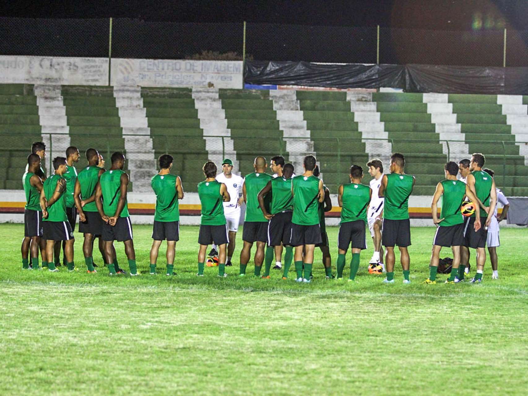 Coxa faz treinamento em Sousa