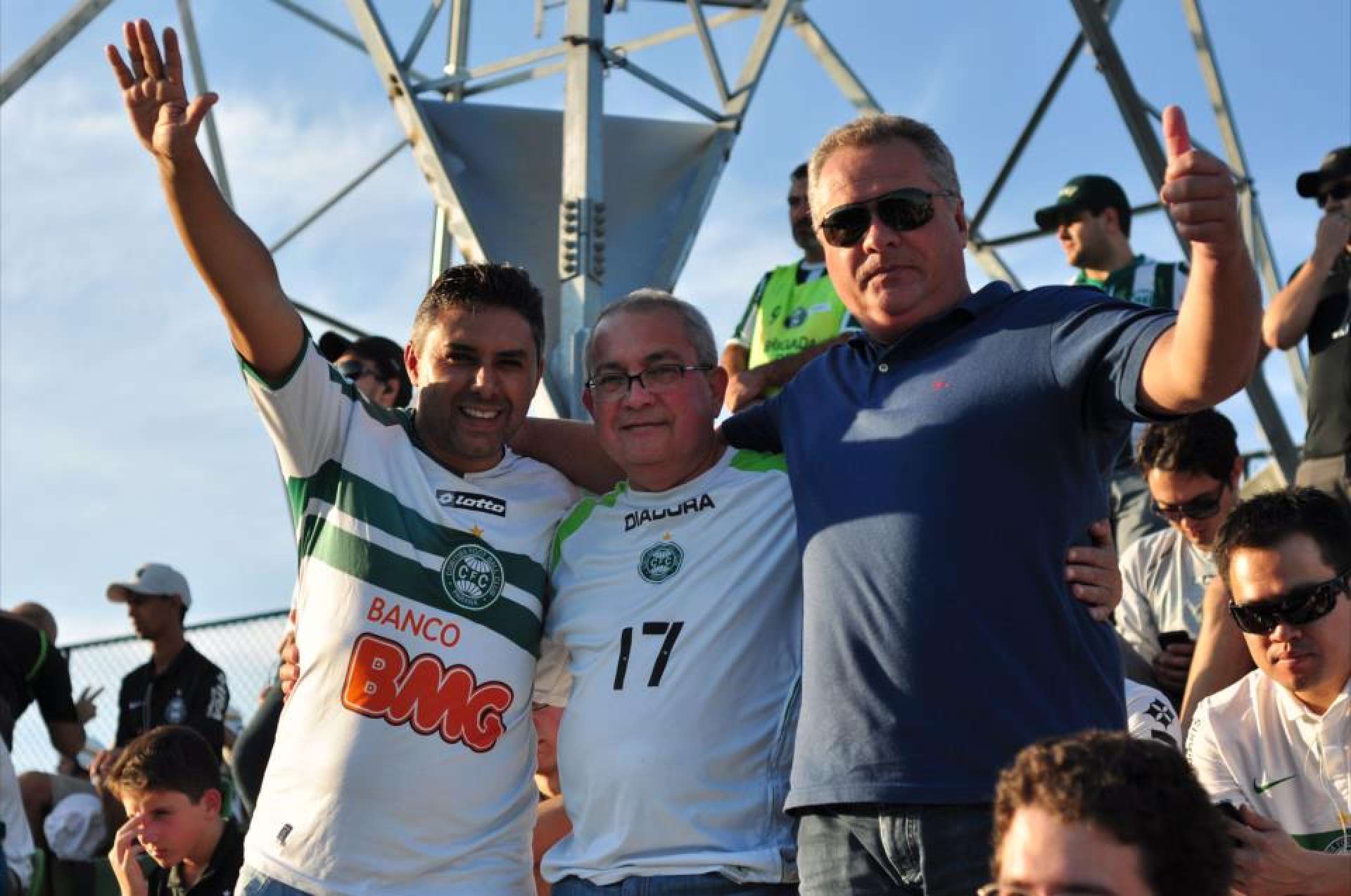 Confira as fotos de Coritiba x Londrina �Aos Olhos dos S�cios�