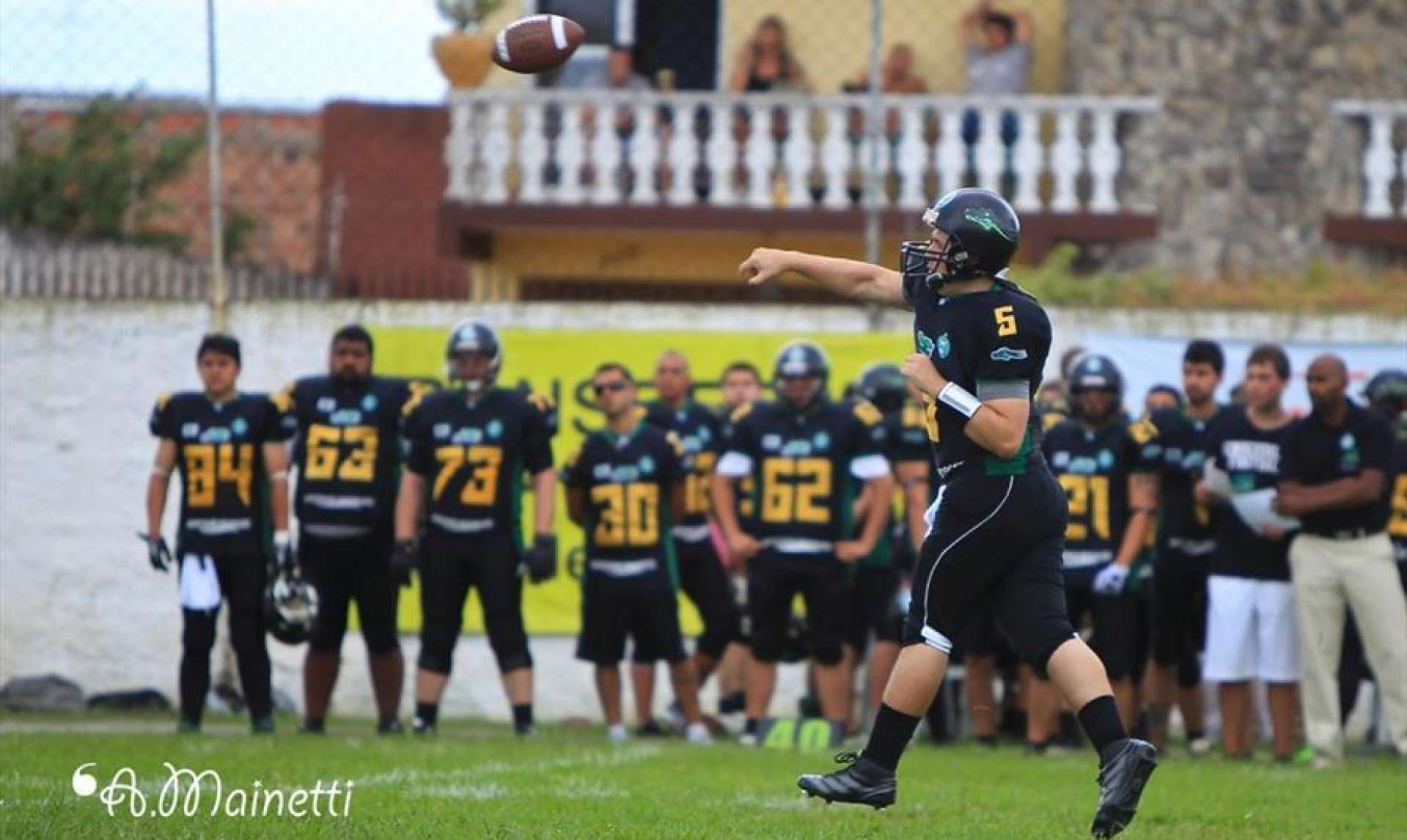 Croco no Brasil Bowl