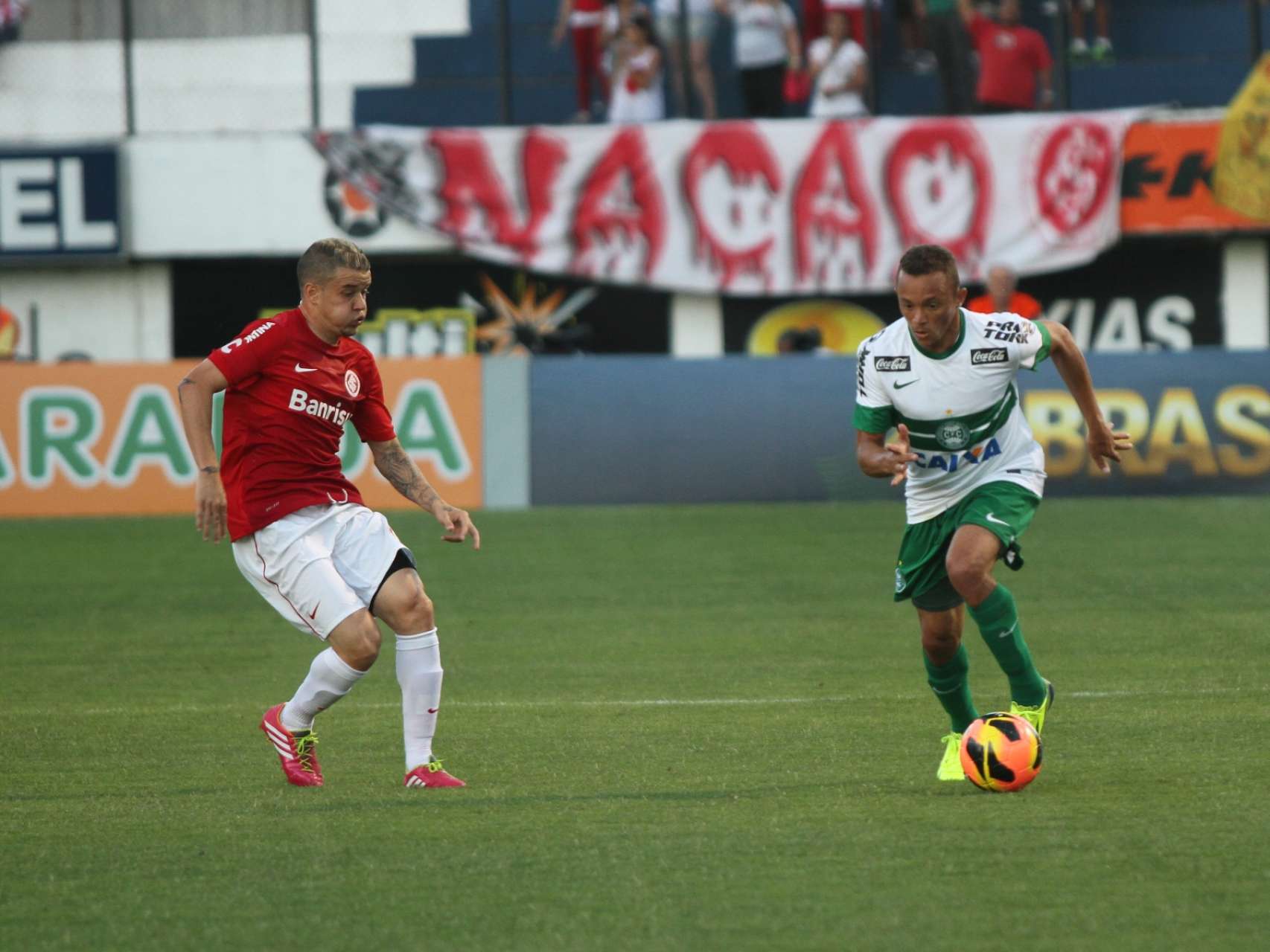Coxa empata com Inter