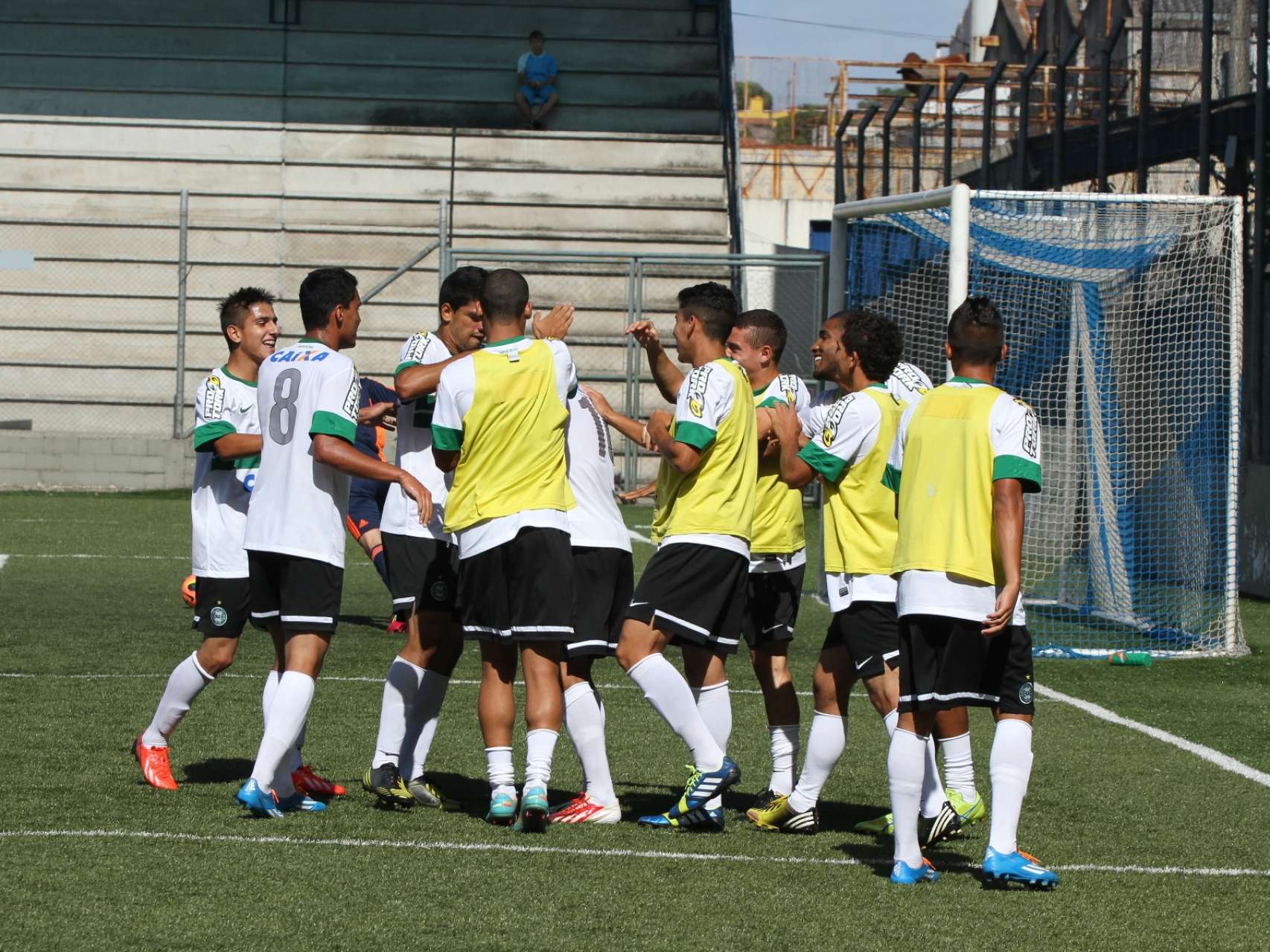 Galeria Coxa: Sub-20 vence mais uma