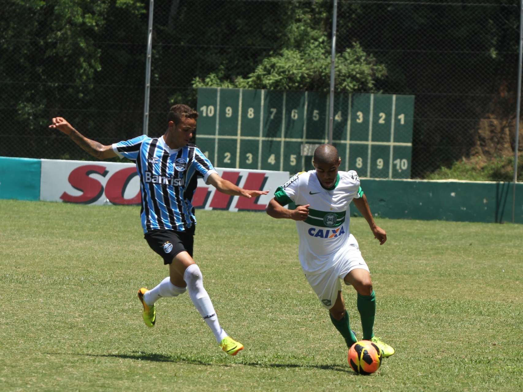 Coxa Sub-20 deixa o Brasileiro