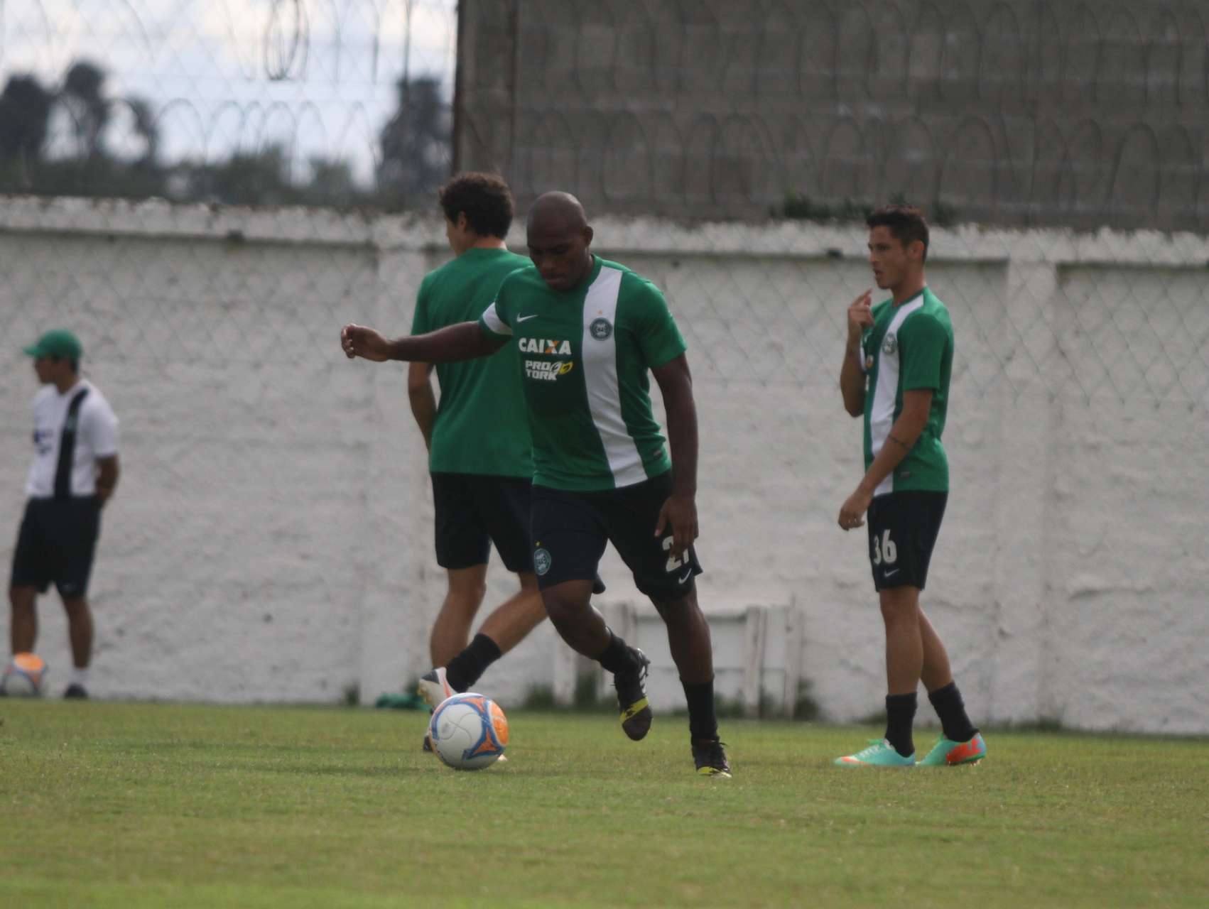 Trabalho que segue