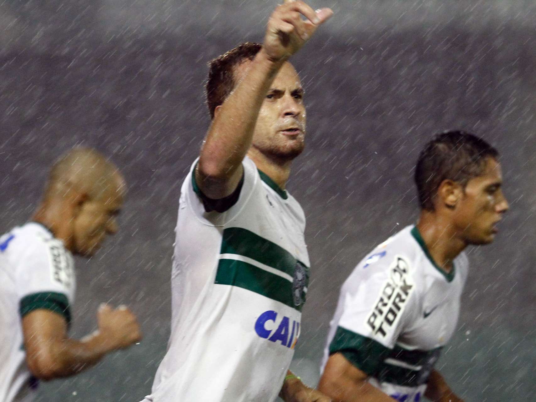 Estreia de Z� Eduardo