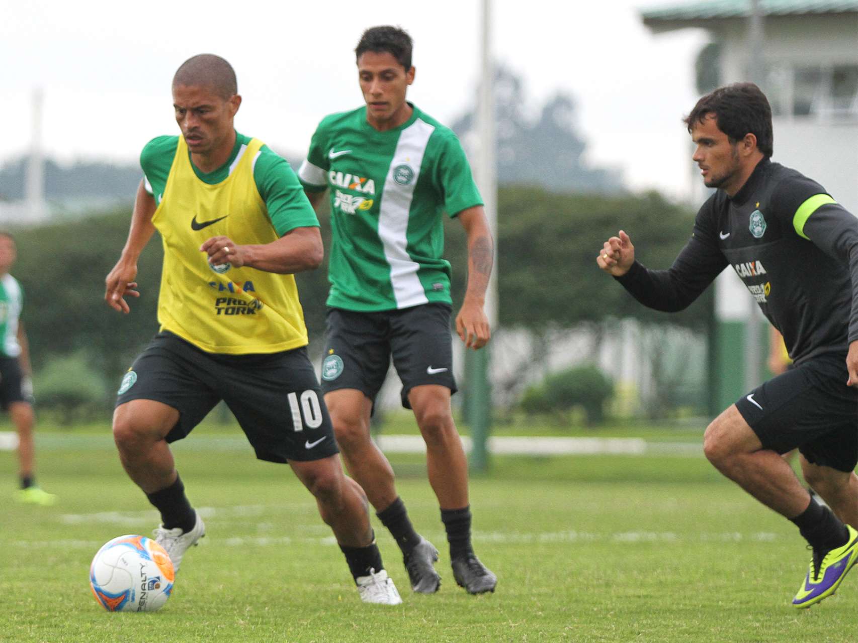 Galeria Coxa: elenco treina no feriado