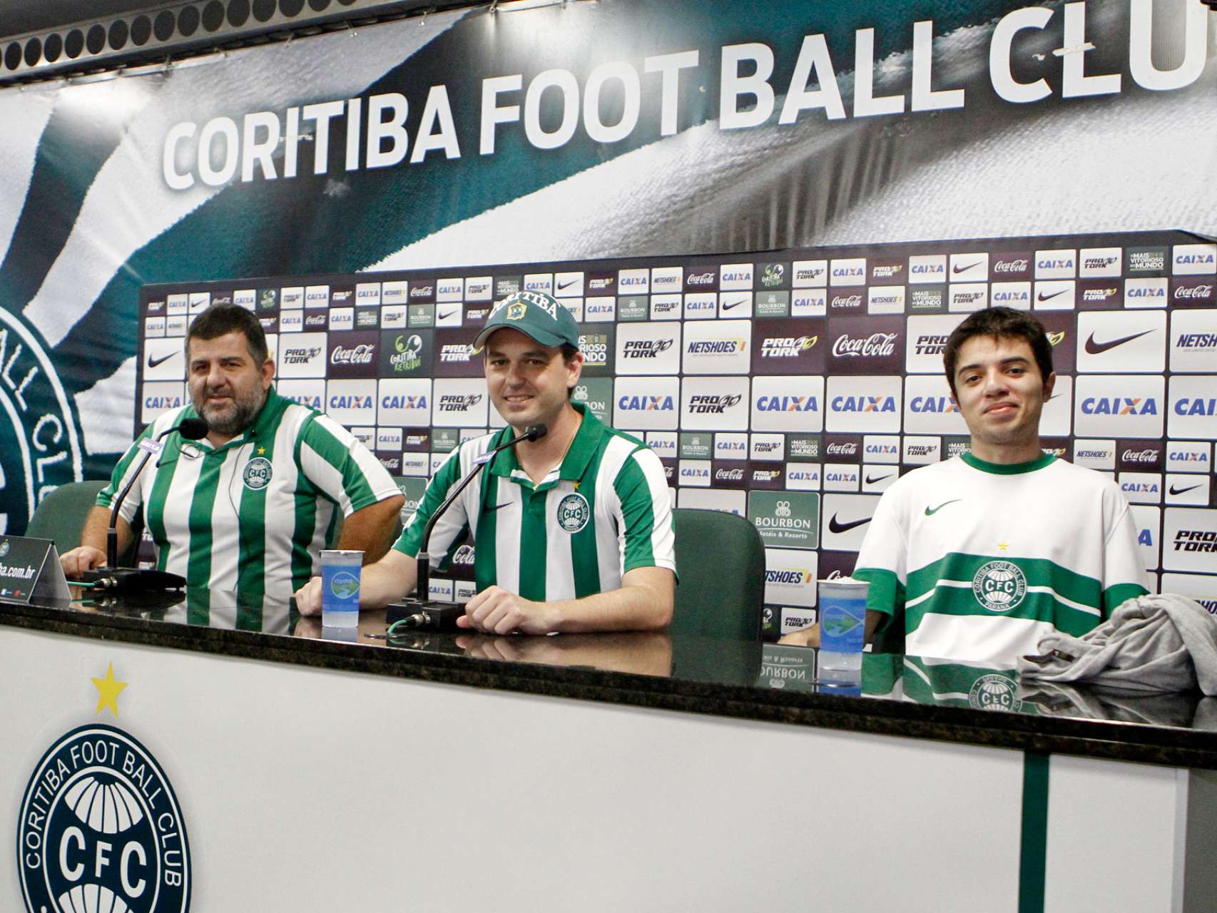 S�cios na coletiva