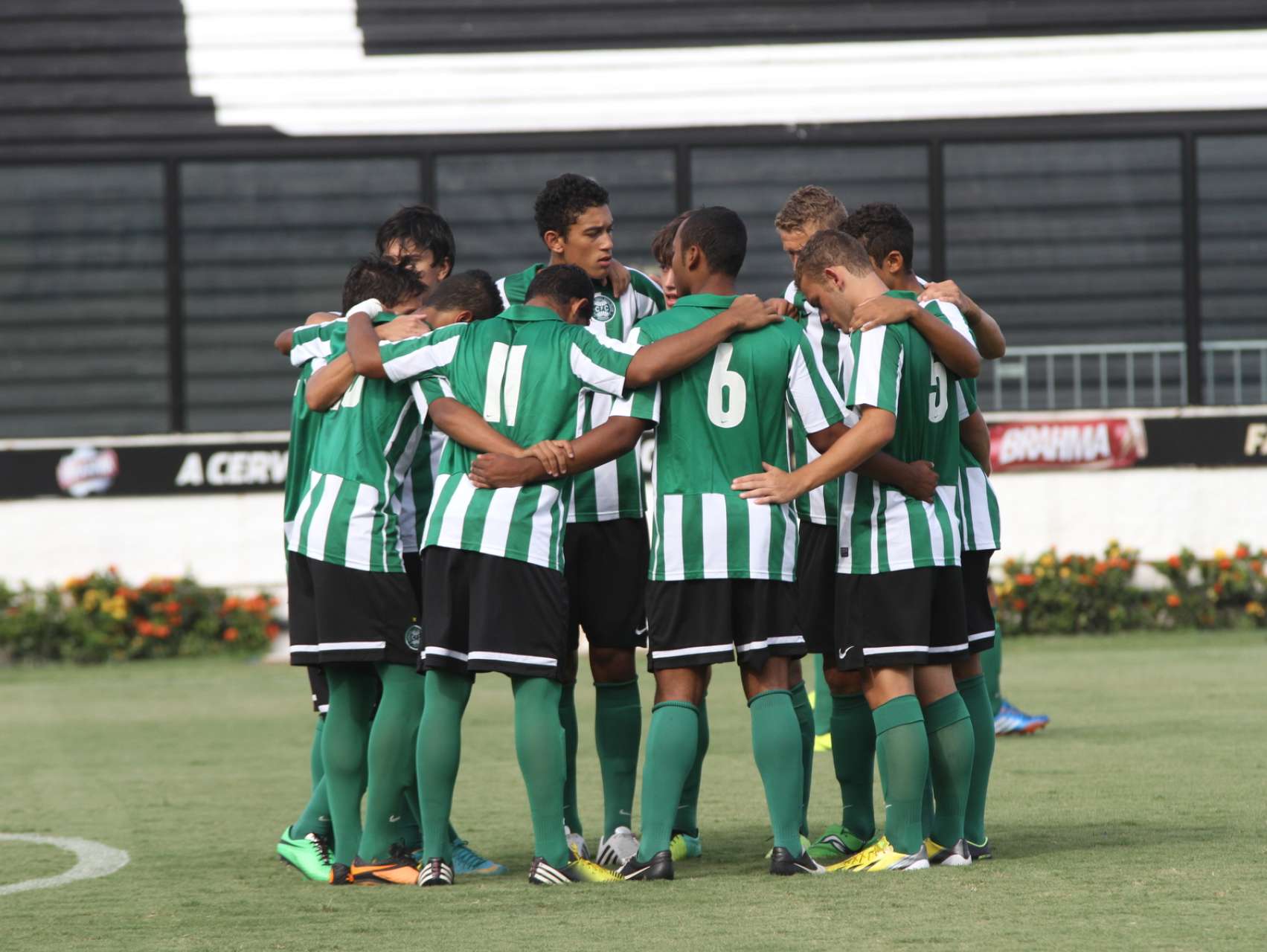 Coxa Sub-17 enfrenta Atl�tico-MG