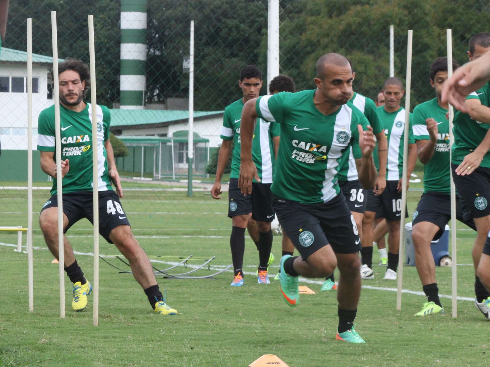 Trabalho segue no CT