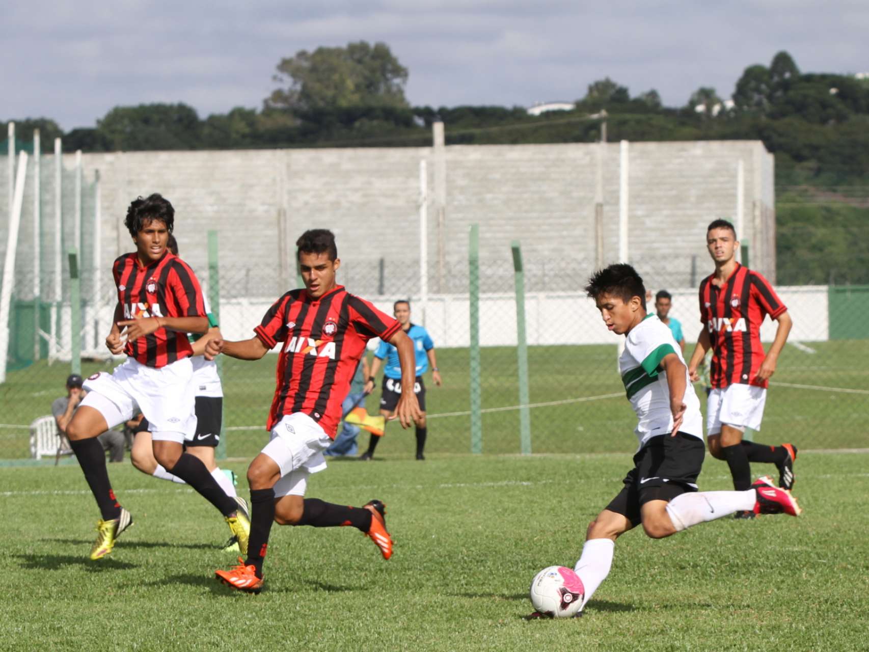 Sub-15 deixa a Copa Nike