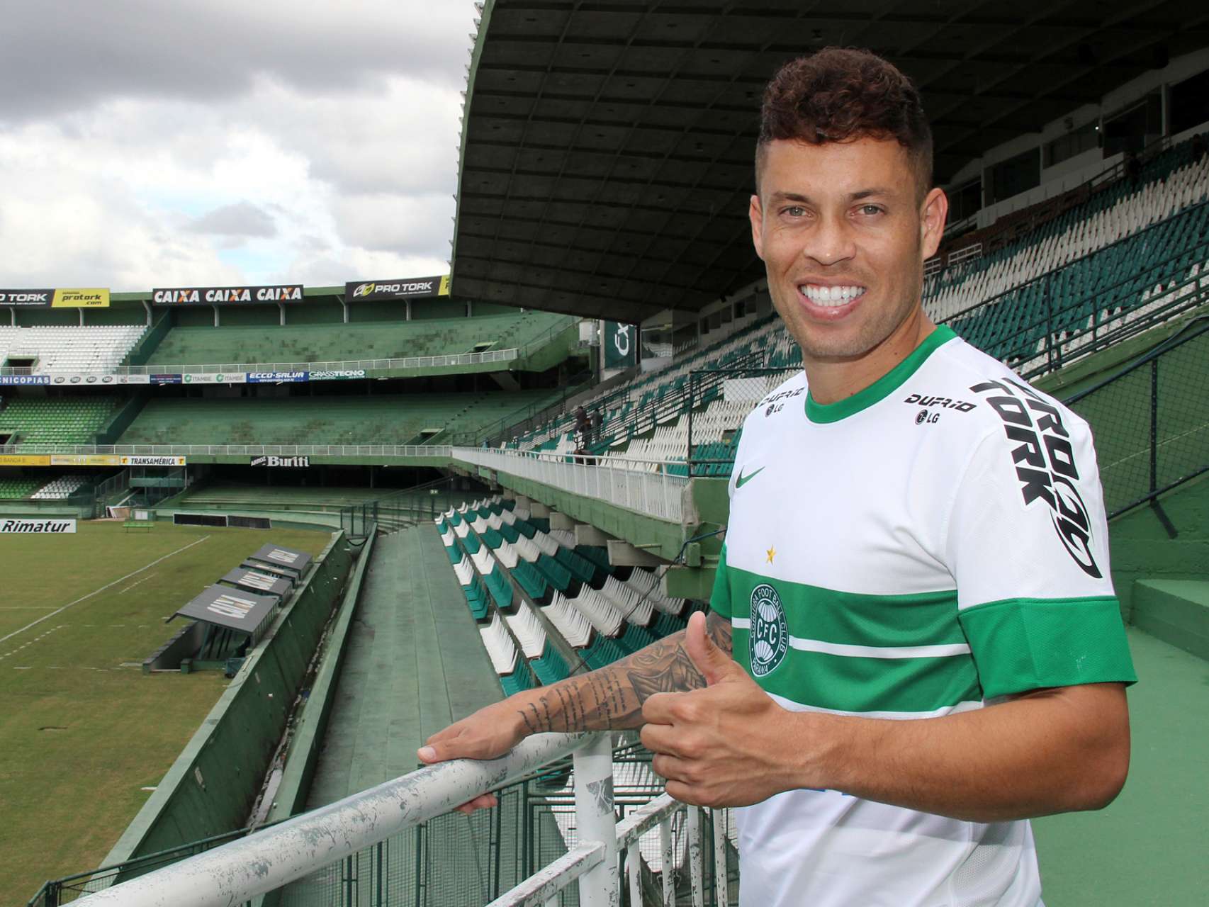 Coritiba confirma Baraka