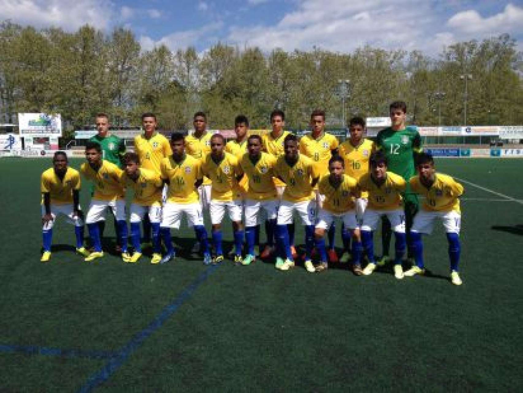 Campe�es com a Sele��o Sub-17