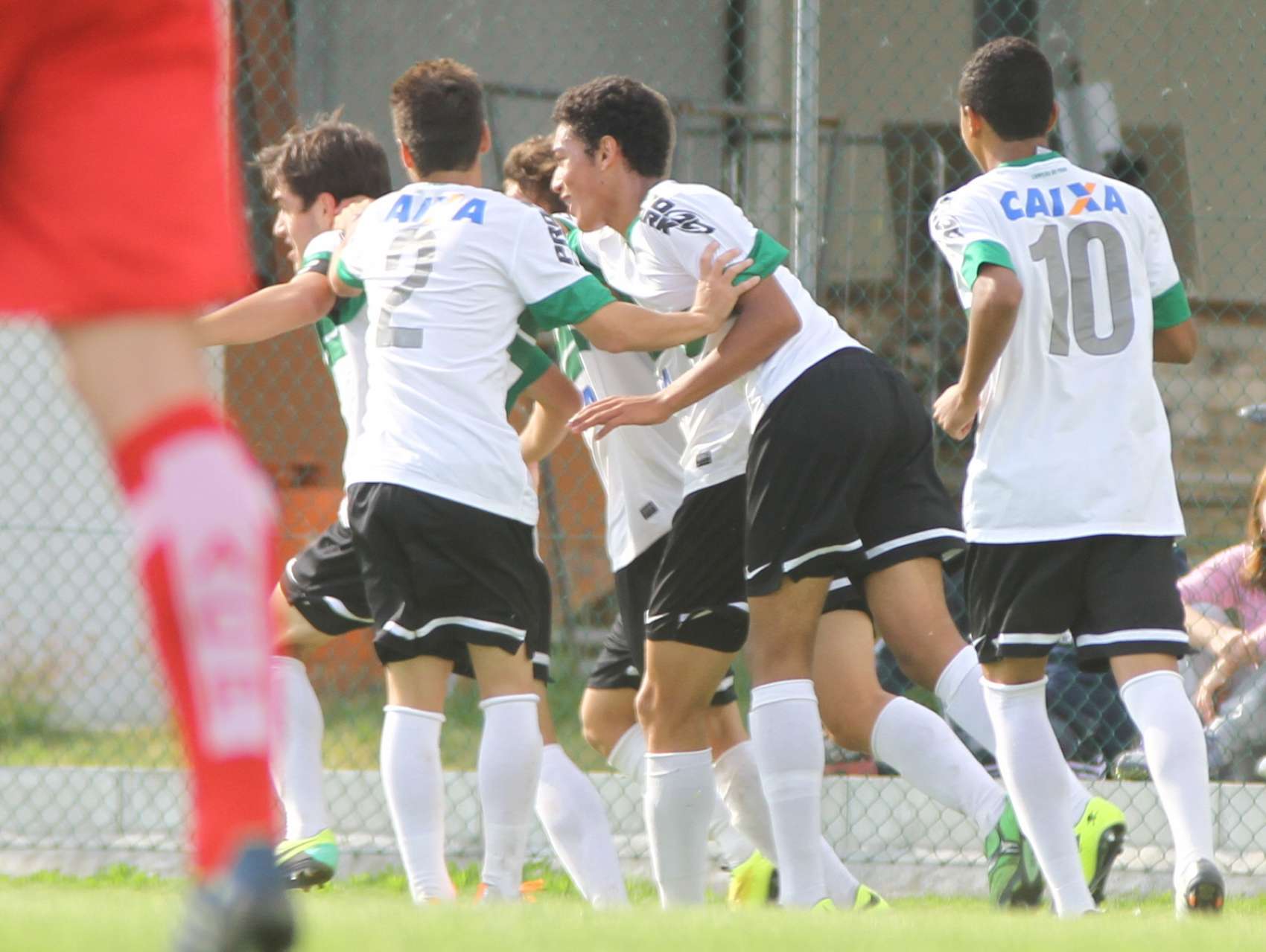 Coxa vence o Padova na It�lia
