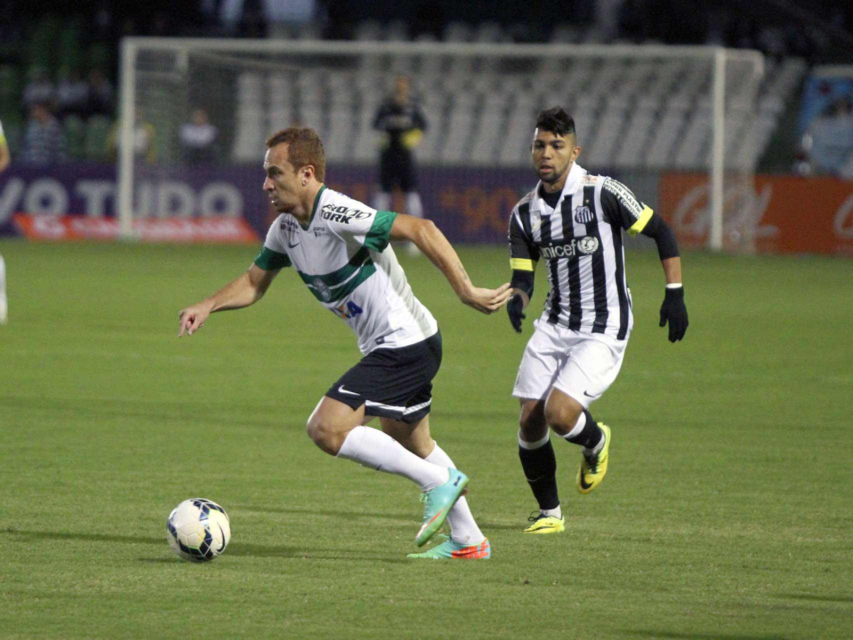 Galeria Coxa: empate no Couto