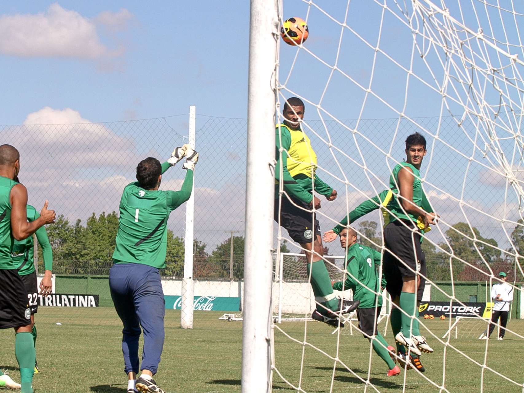 Galeria Coxa: �ltimo treino antes do embarque