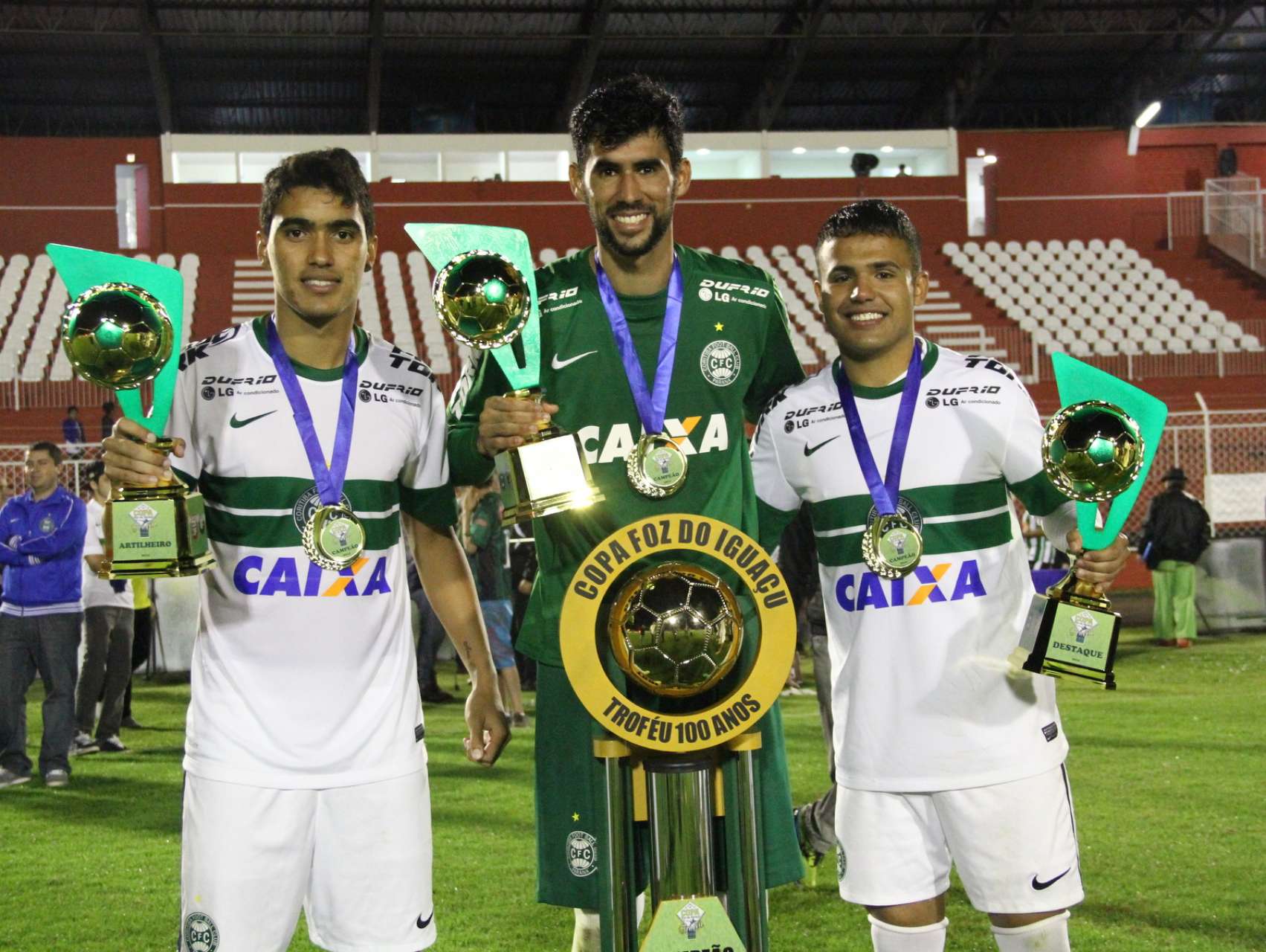 Premia��es