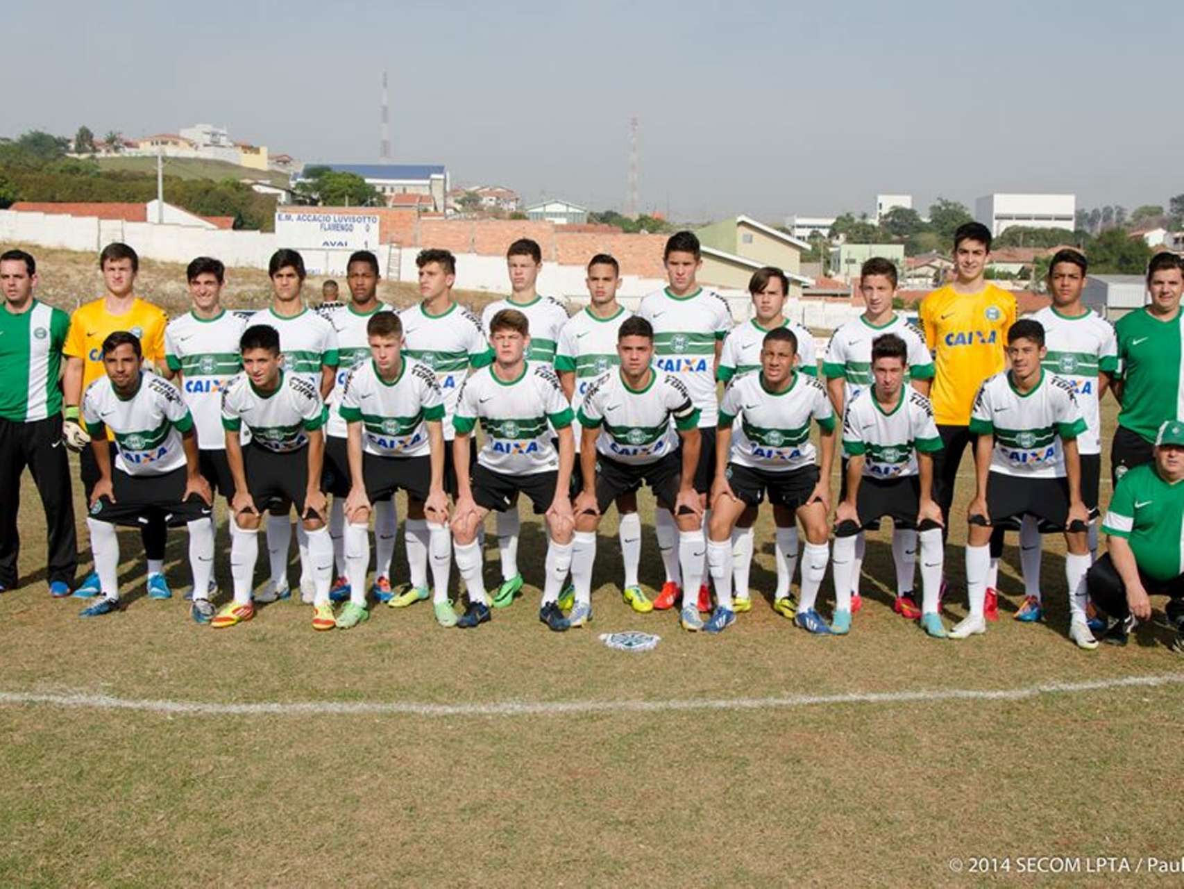 Sub-15 sofre rev�s em Laranjal