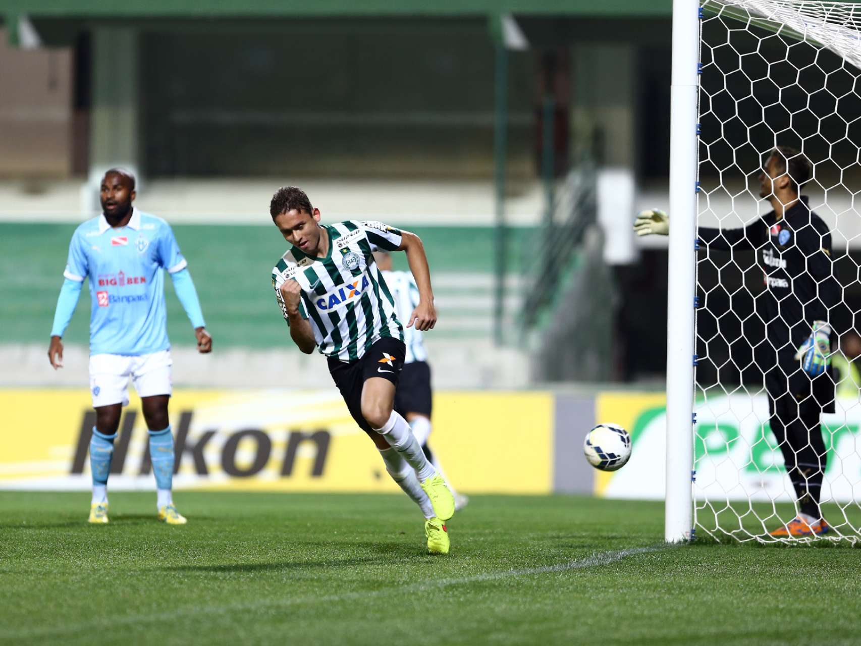 Fotos: Coxa x Paysandu