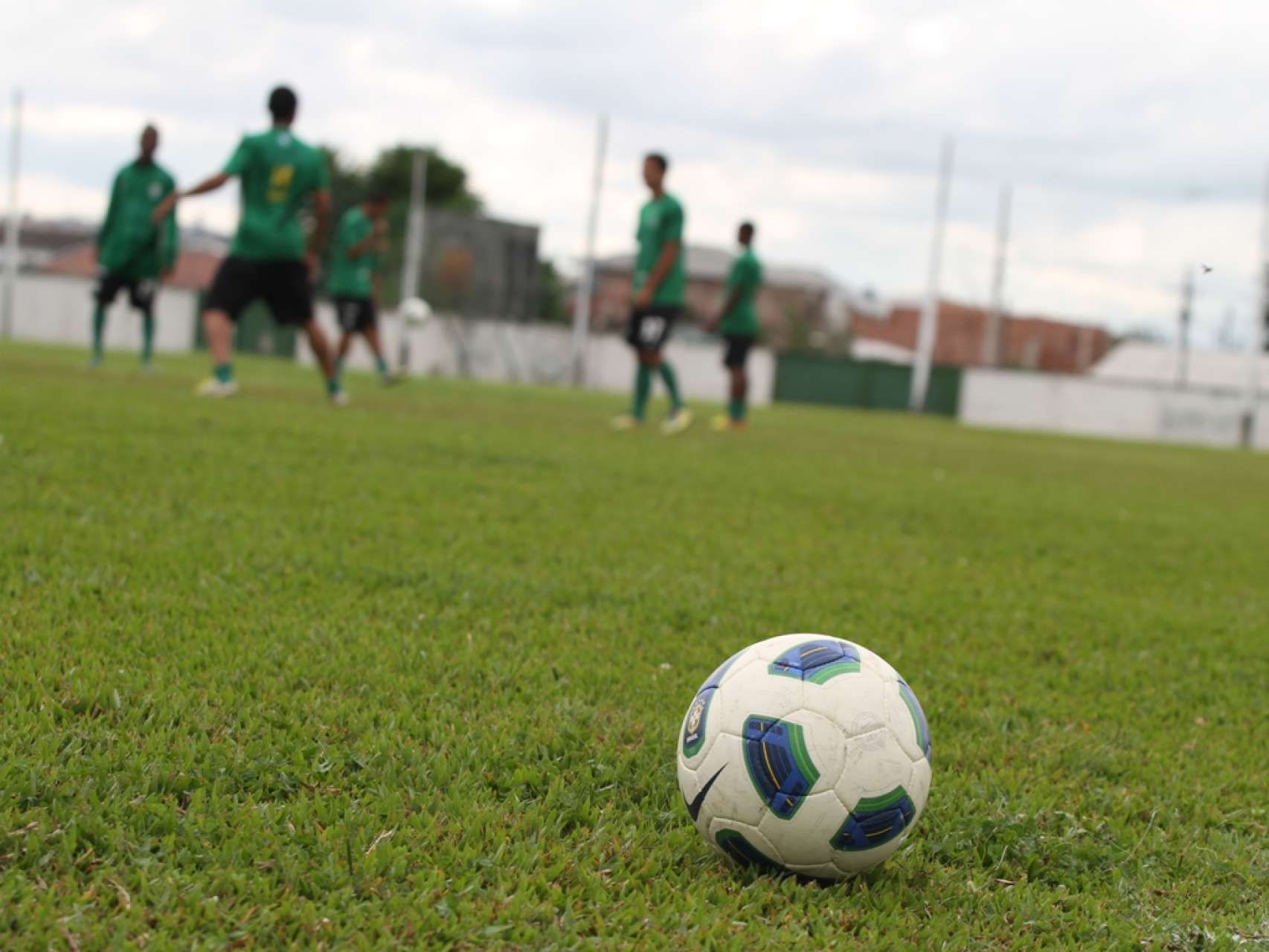 Estadual Sub-20 tem in�cio adiado