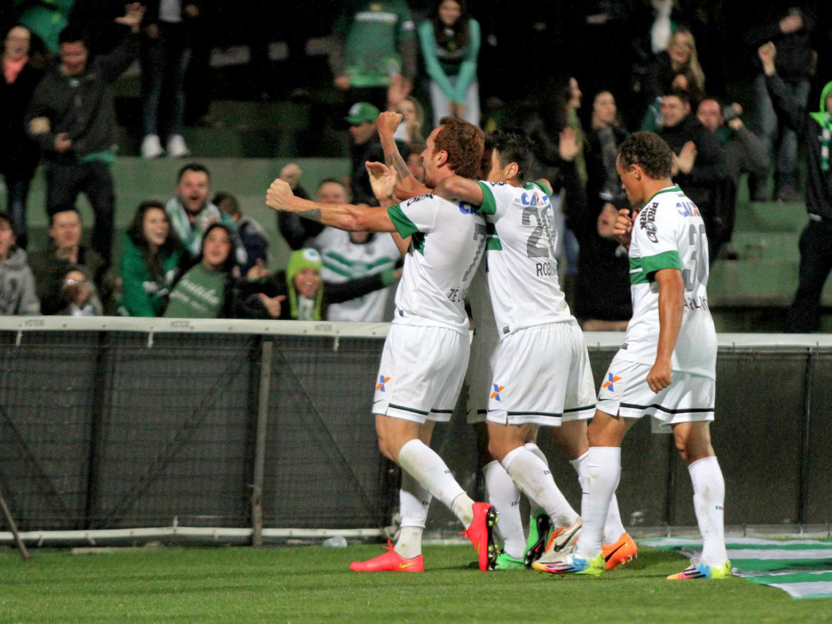 Coxa vence na Copa do Brasil