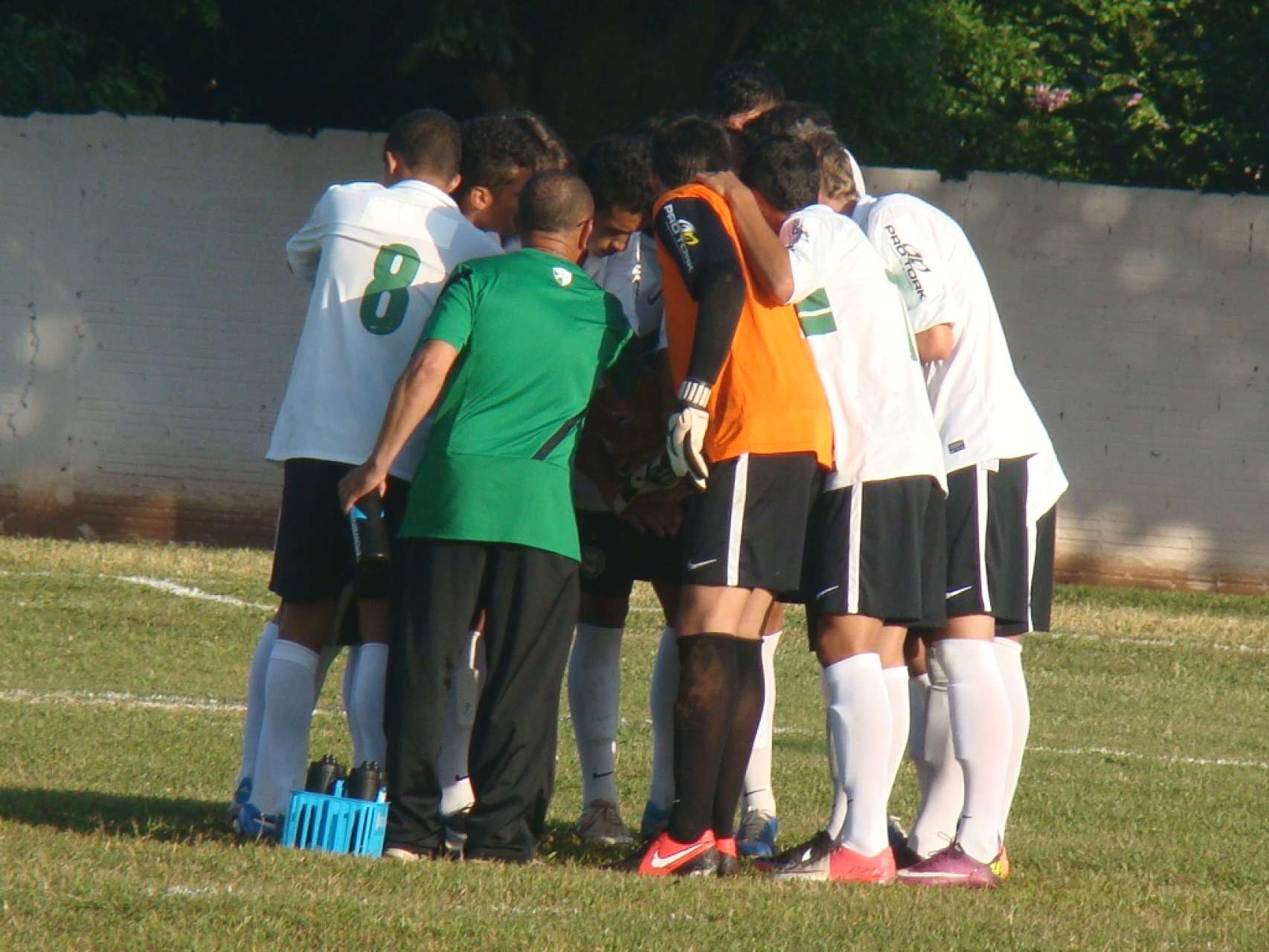 Coxa Sub-17 tem Para-Tiba na estreia do estadual