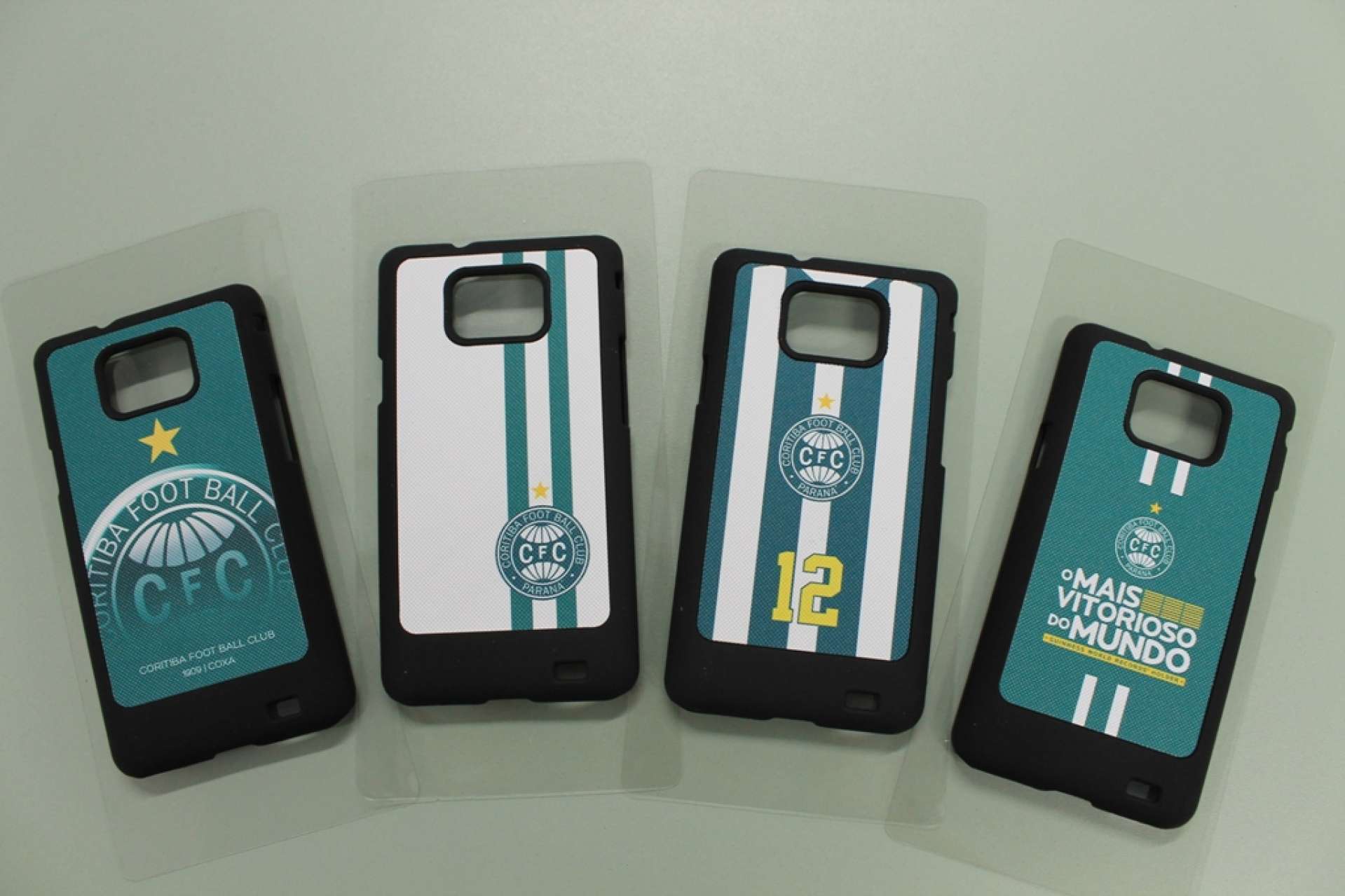 Sorteio de cases de celulares do Coxa