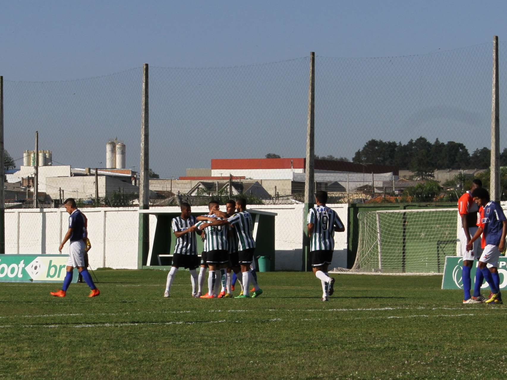Coxa na semi do estadual Sub-20