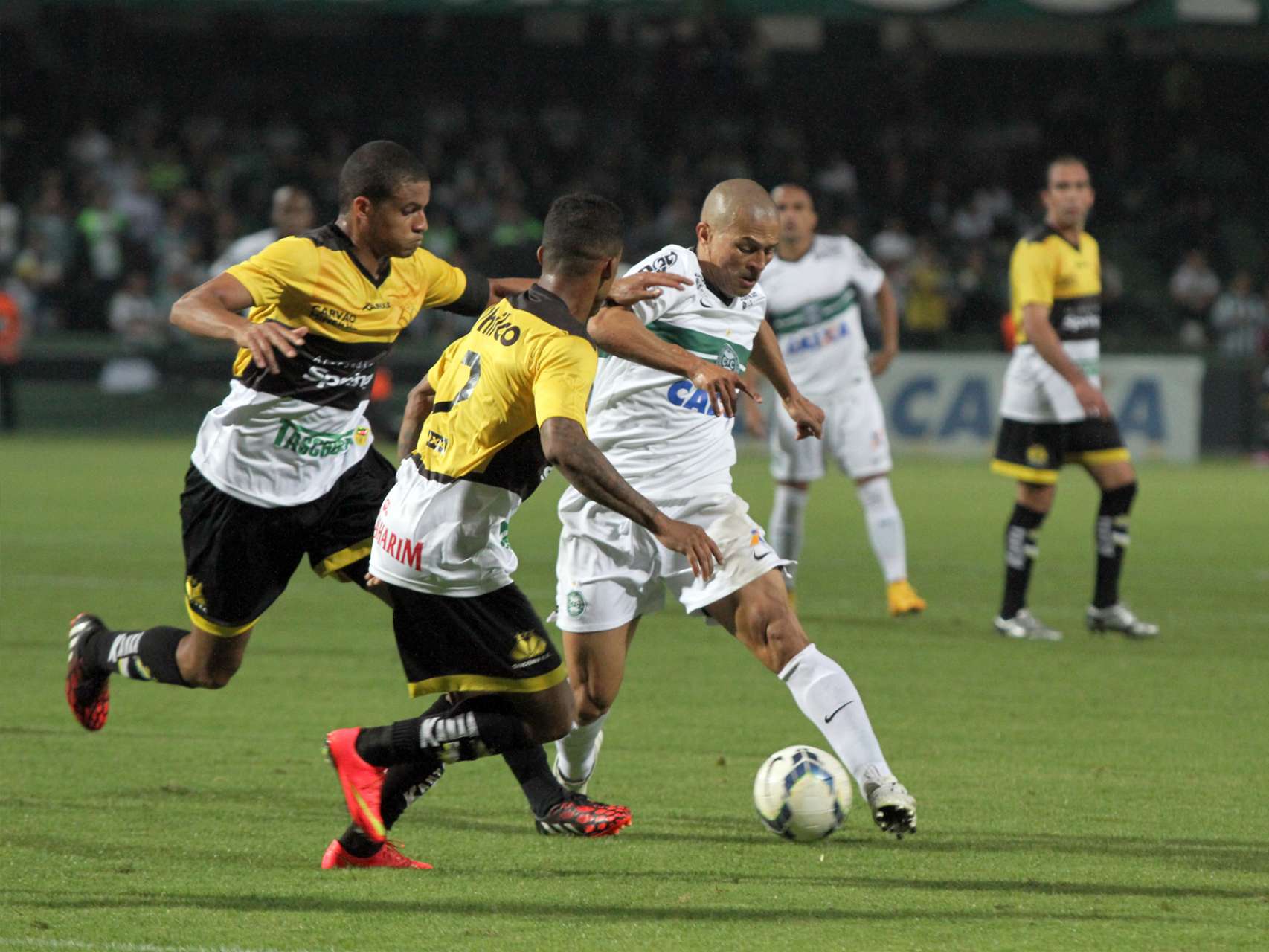 Fotos: Coxa x Crici�ma