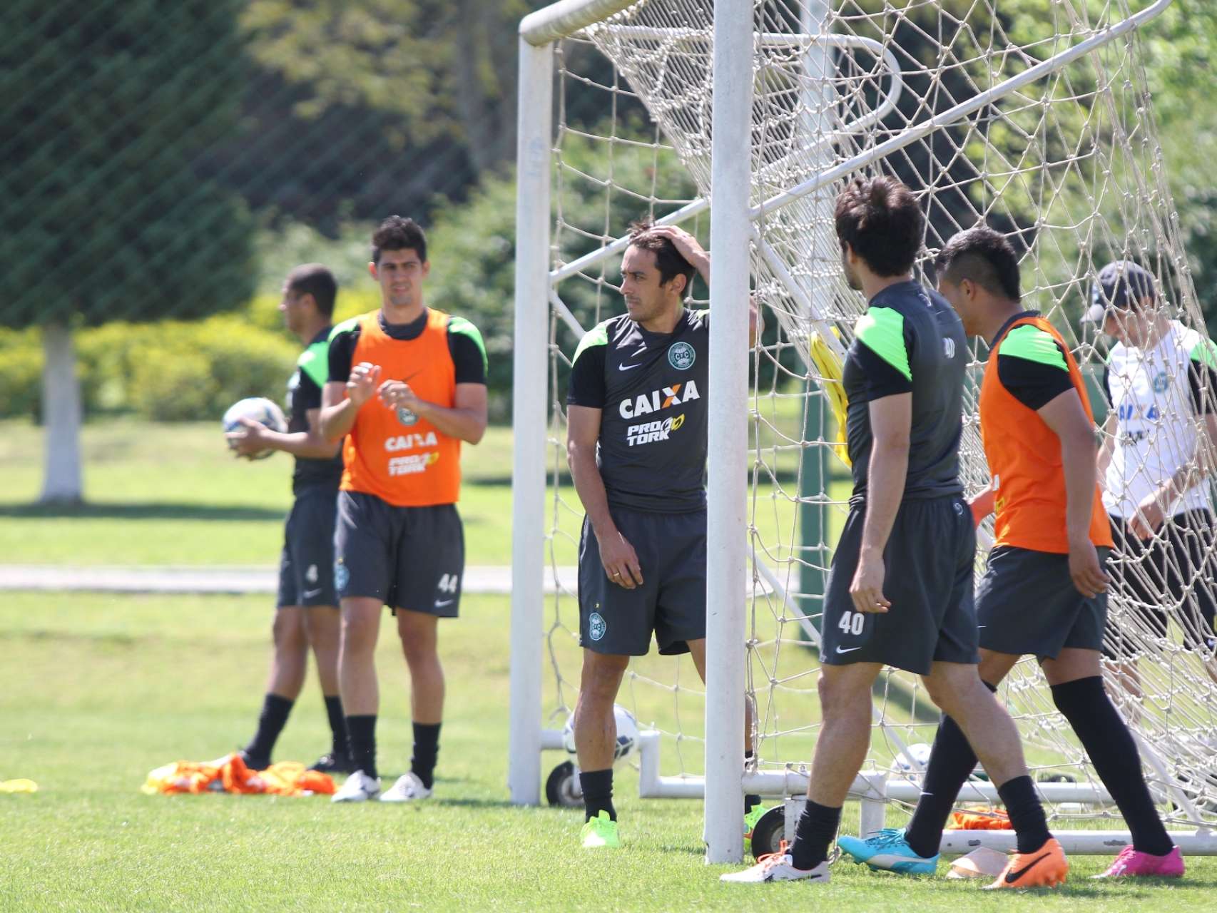 Coxa finaliza prepara��o