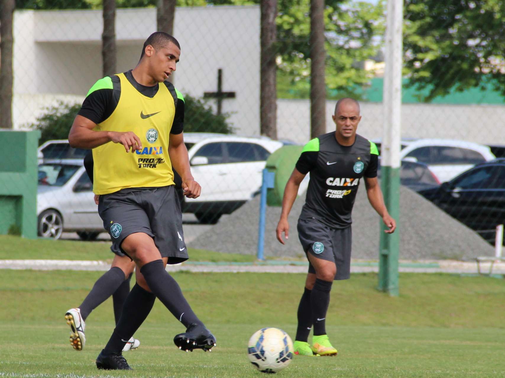 Fotos: in�cio da semana cheia
