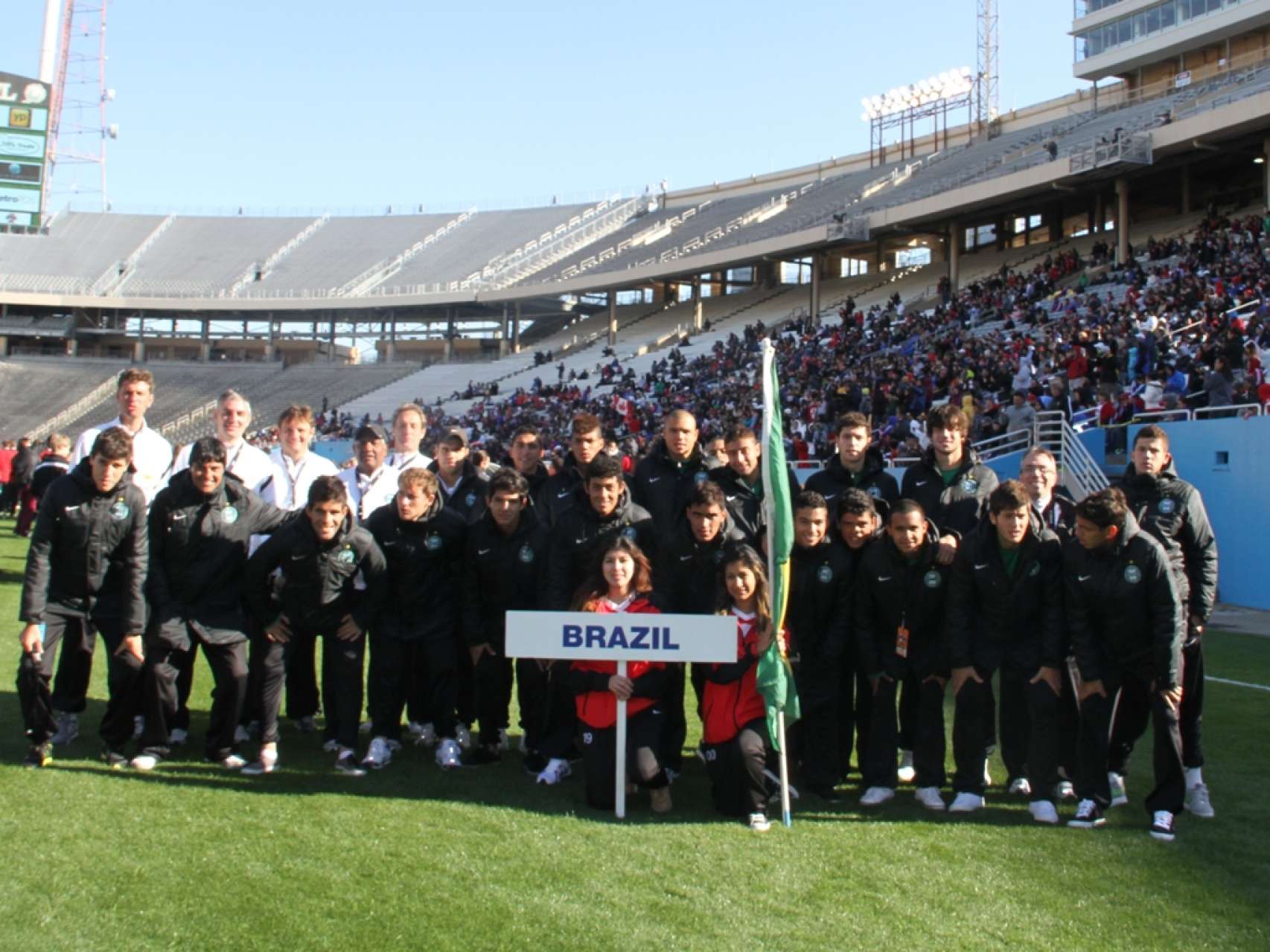 Coxa Sub-19 volta para o Brasil
