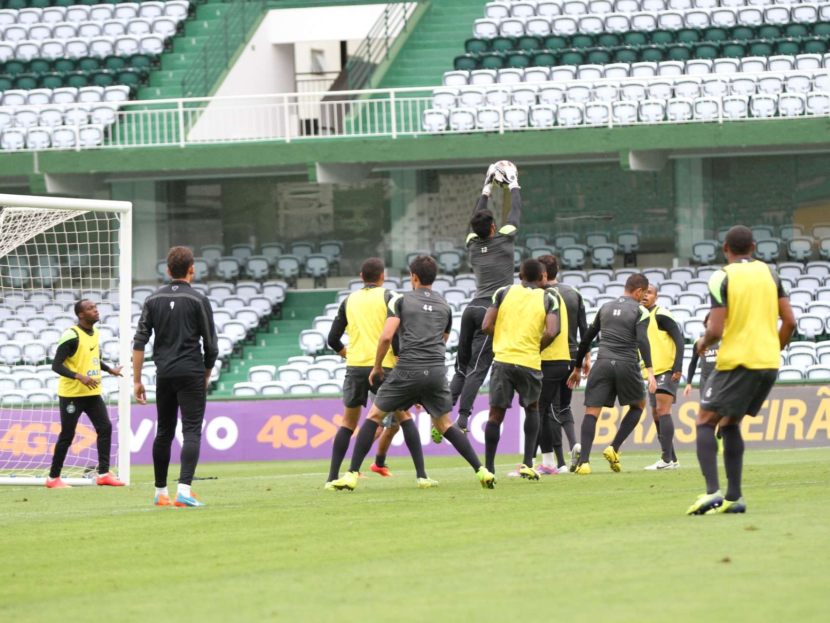 Coxa encerra prepara��o
