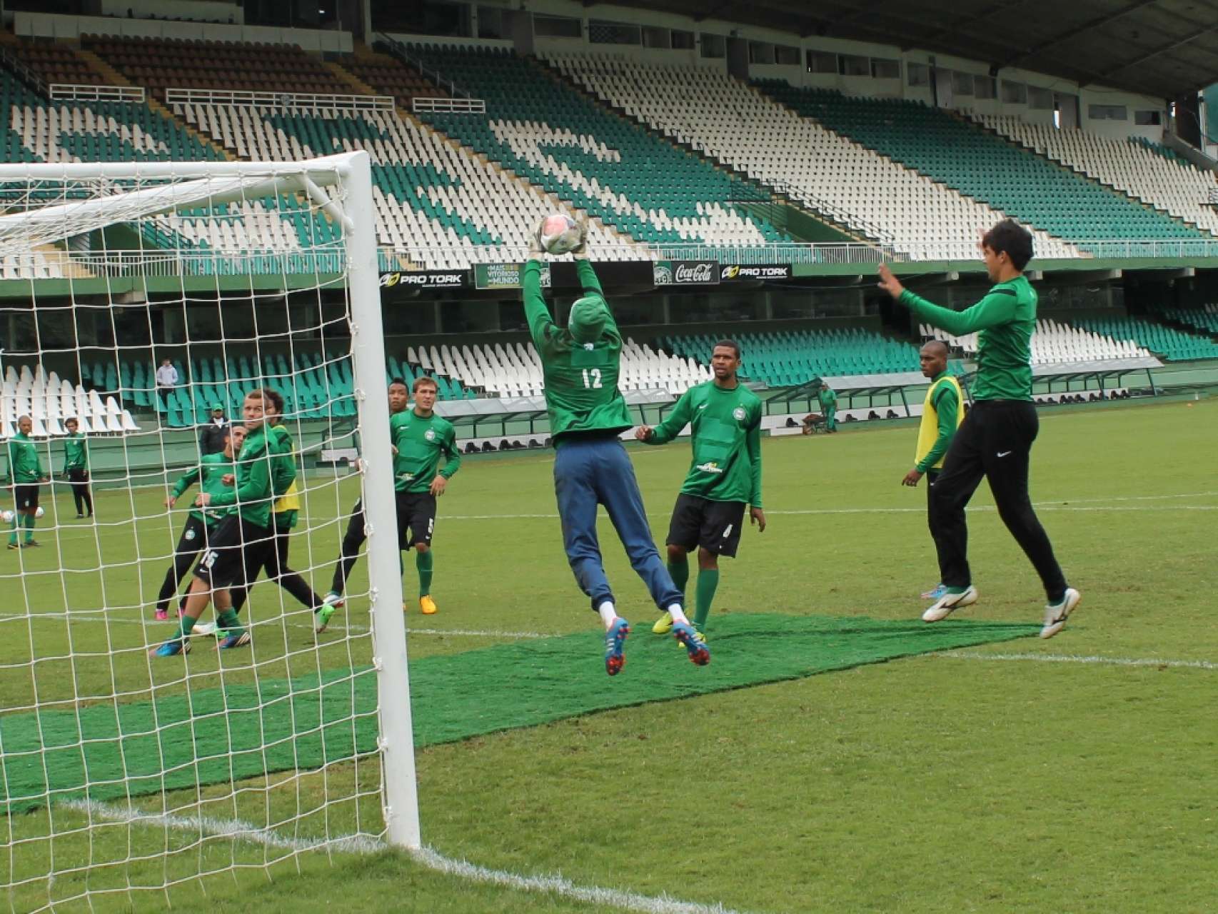 Coritiba muda para pr�xima rodada