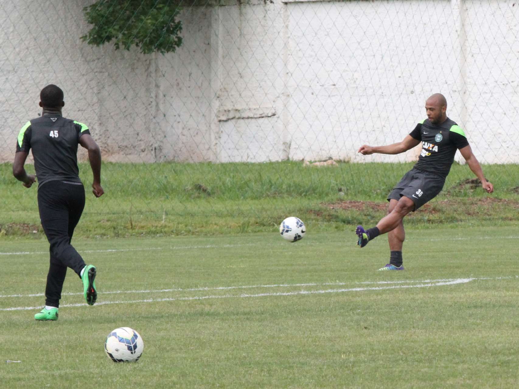 Fotos da reapresenta��o