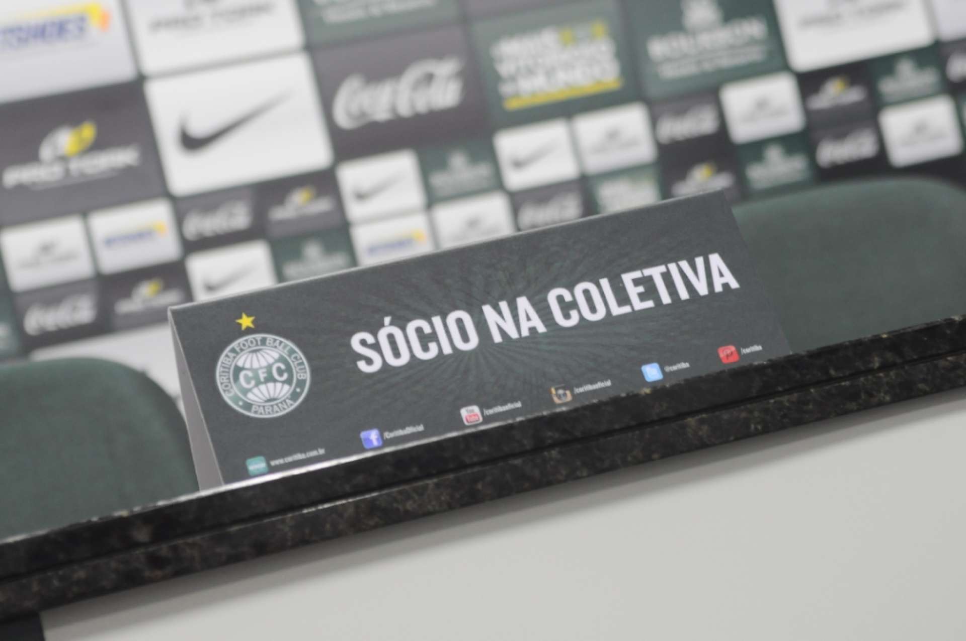 S�cia aniversariante comemora seu dia de forma especial