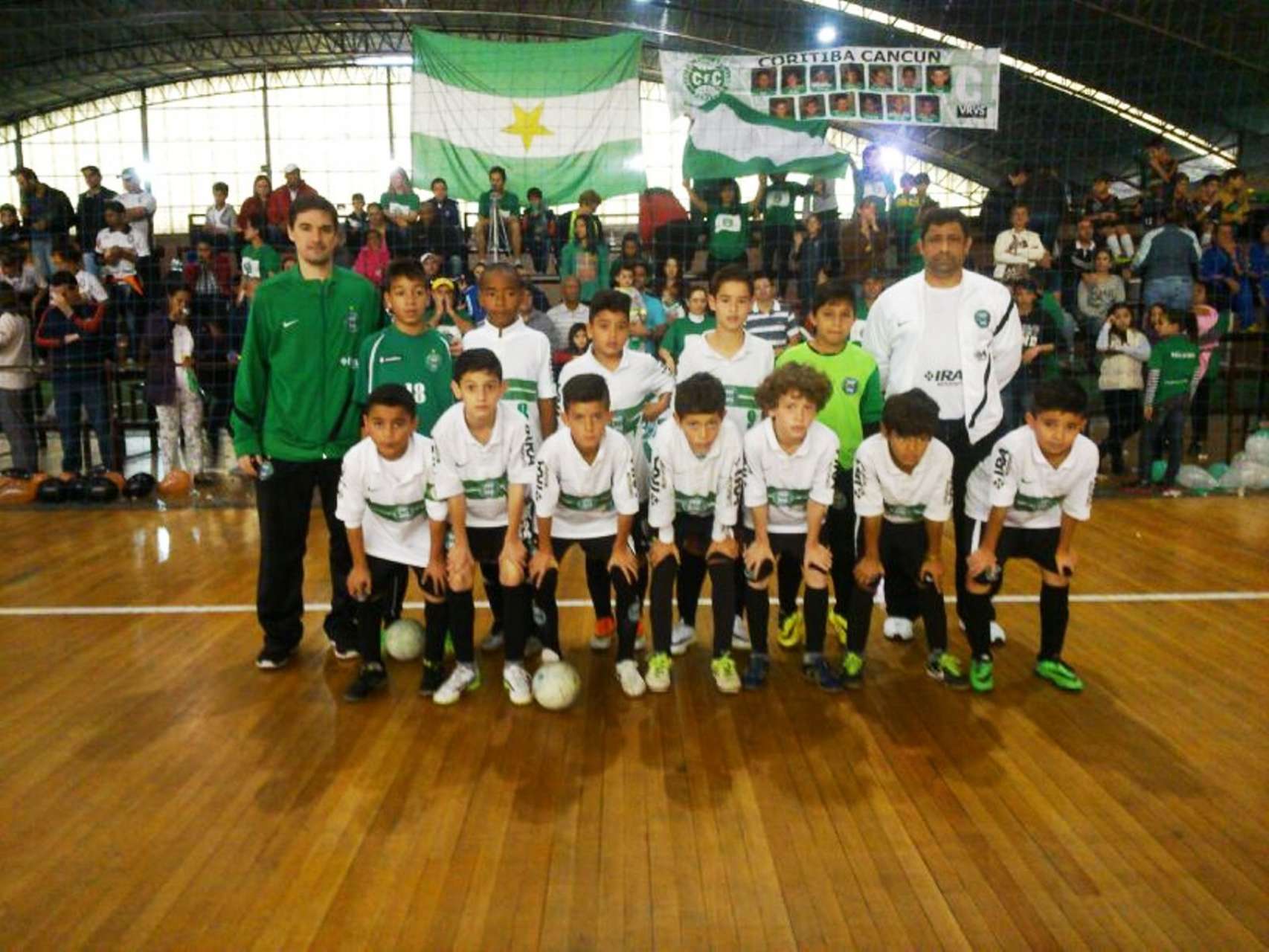 Coxa Futsal � tricampe�o no Metropolitano