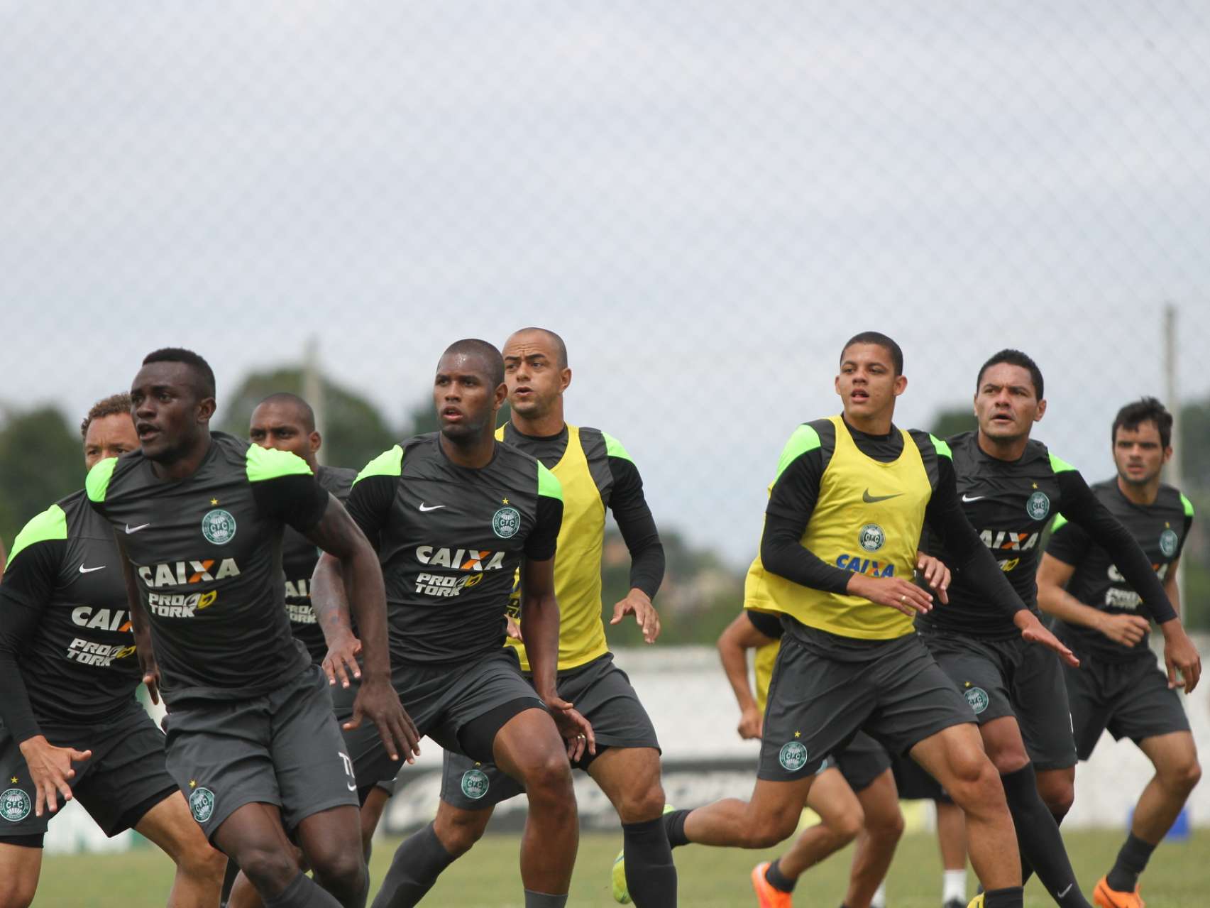 Coxa espera jogo dif�cil