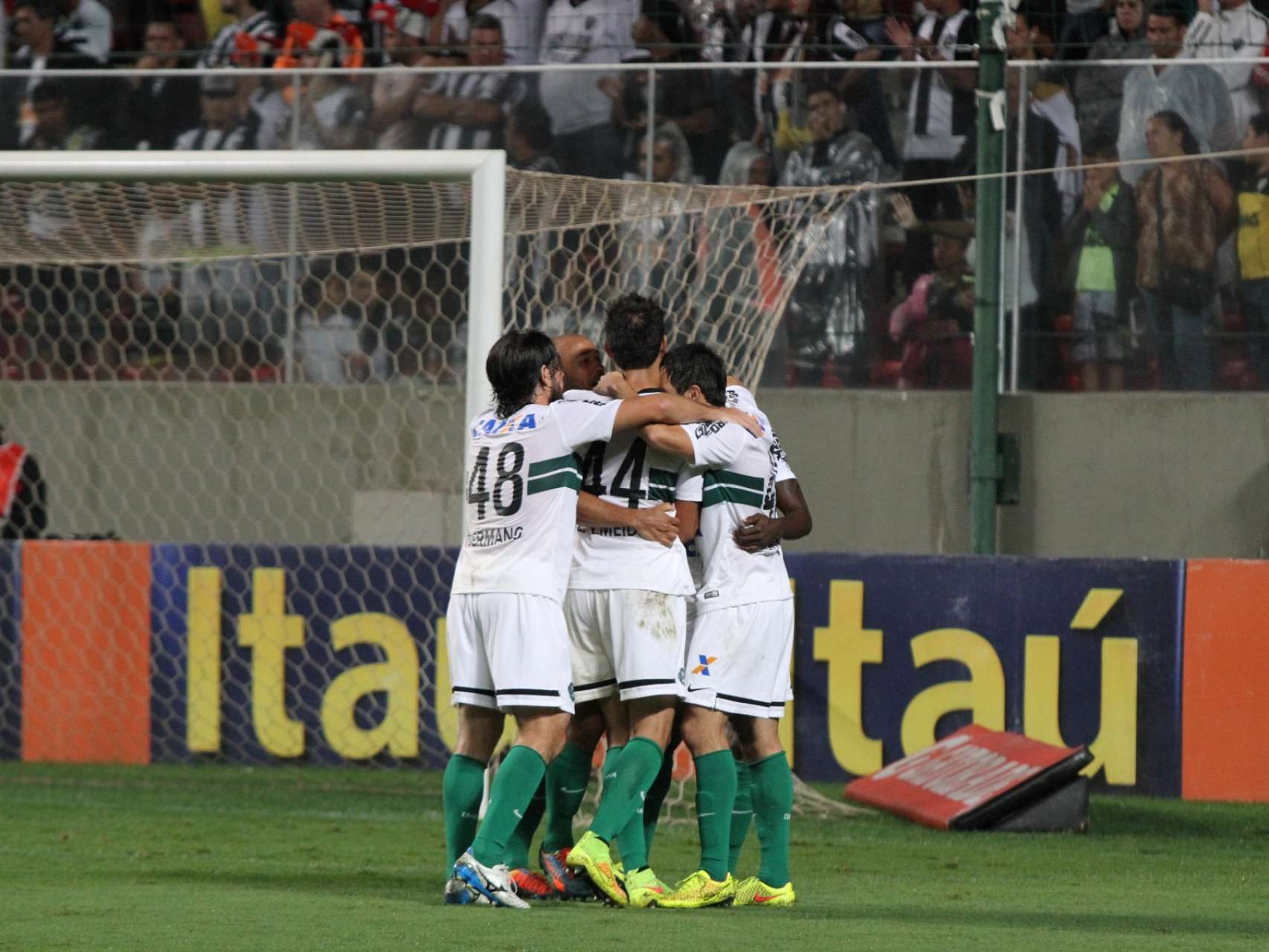 Coxa fica na S�rie A!
