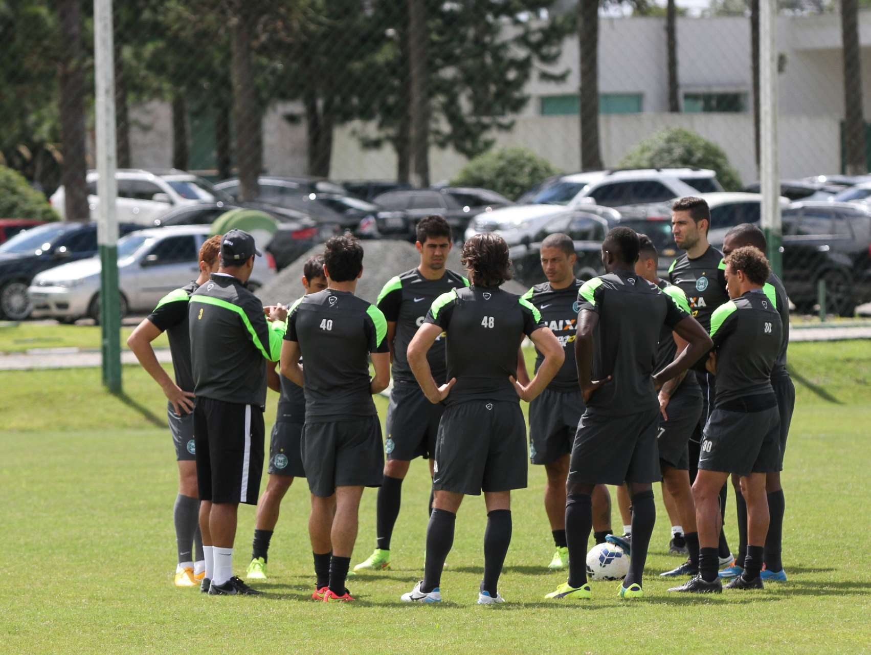Coxa se prepara para jogo de despedida