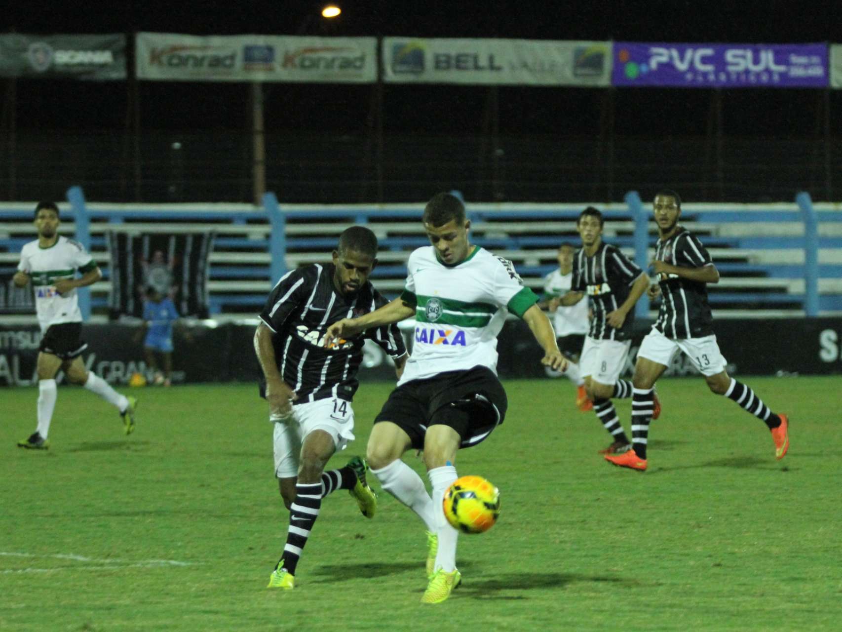 Coxa deixa Brasileiro Sub-20