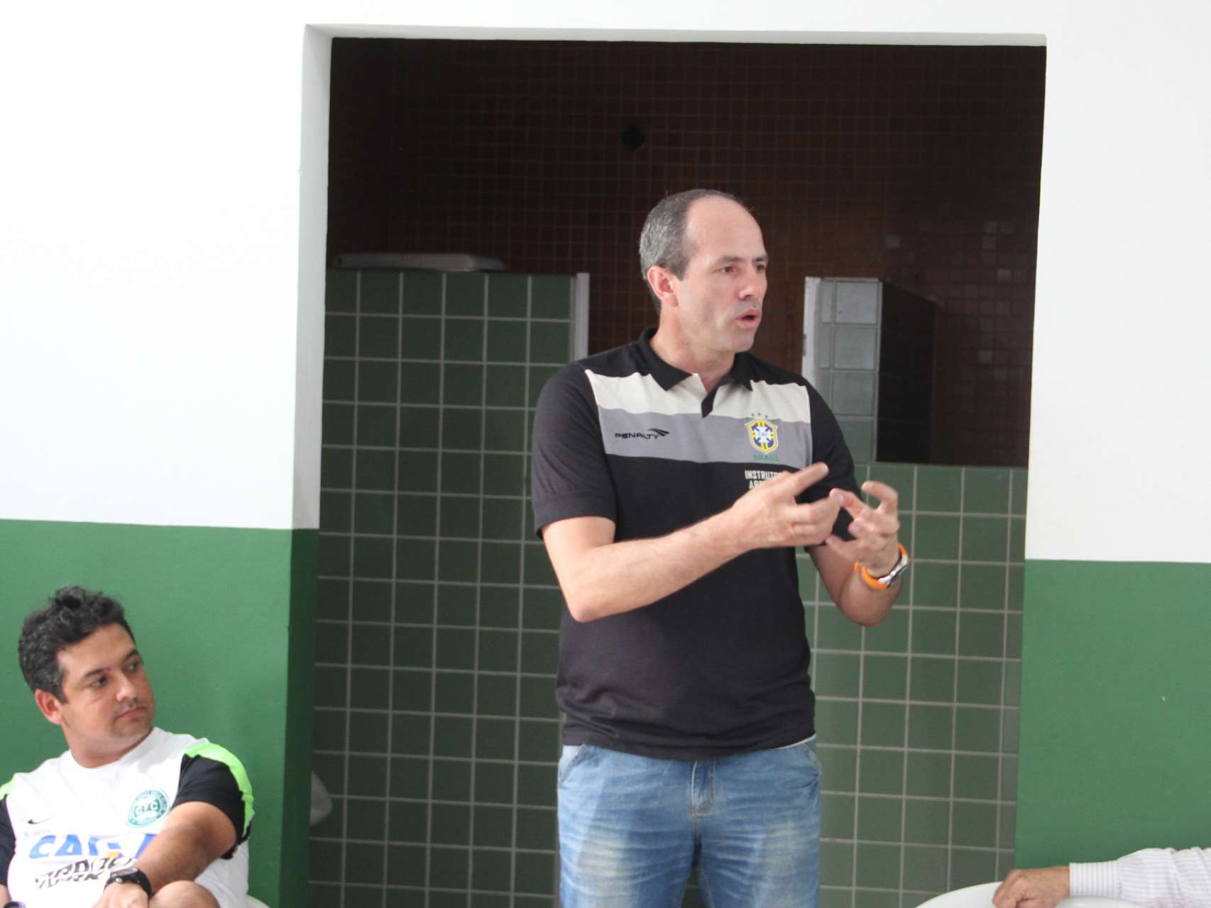 De olho no apito