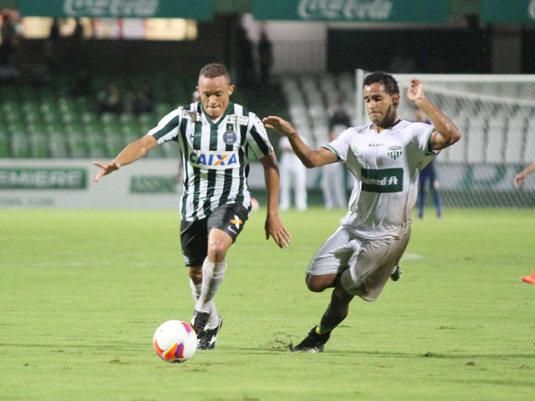 Fotos: Coxa x Maring�