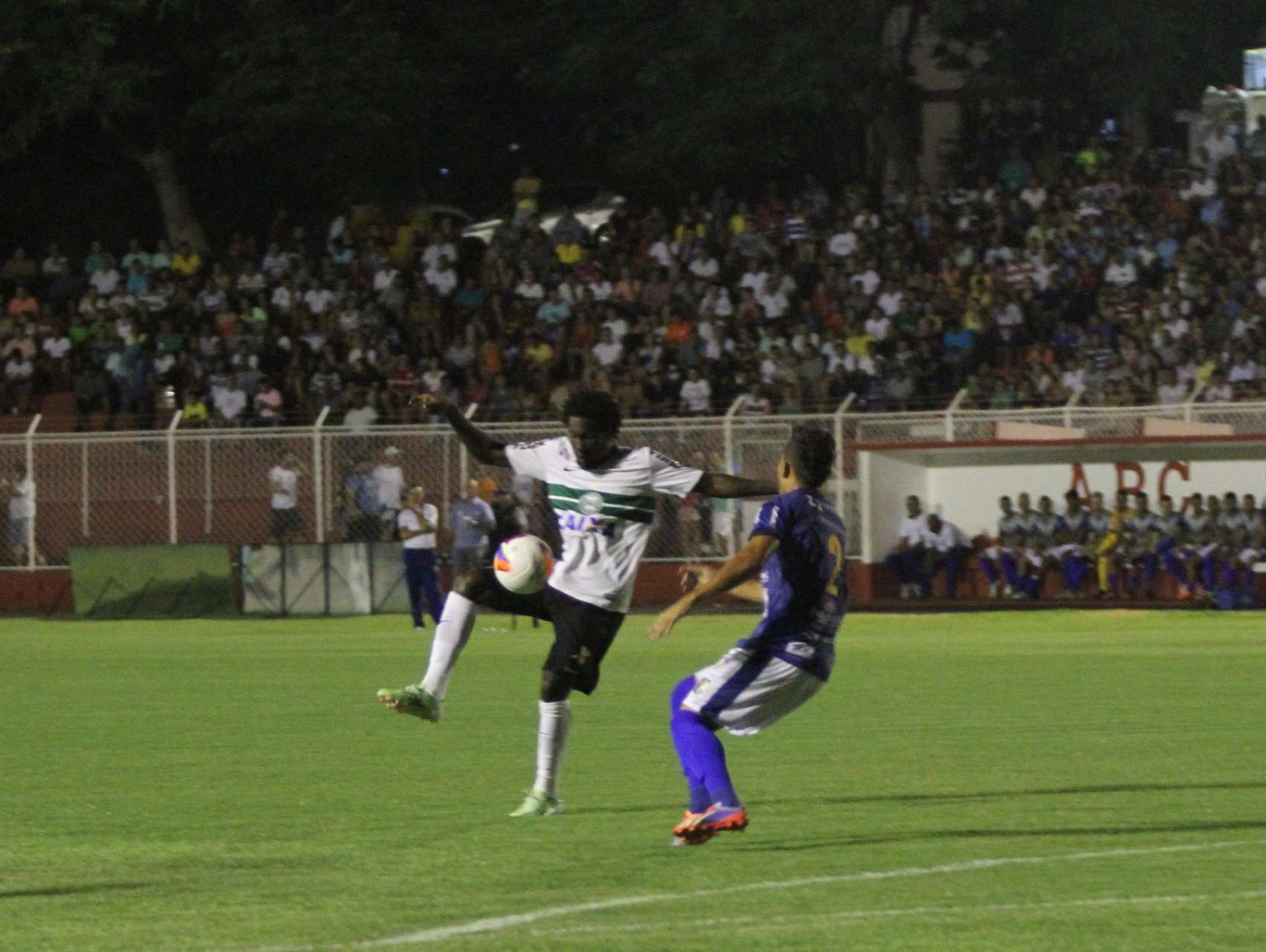 Coxa perde para o Foz