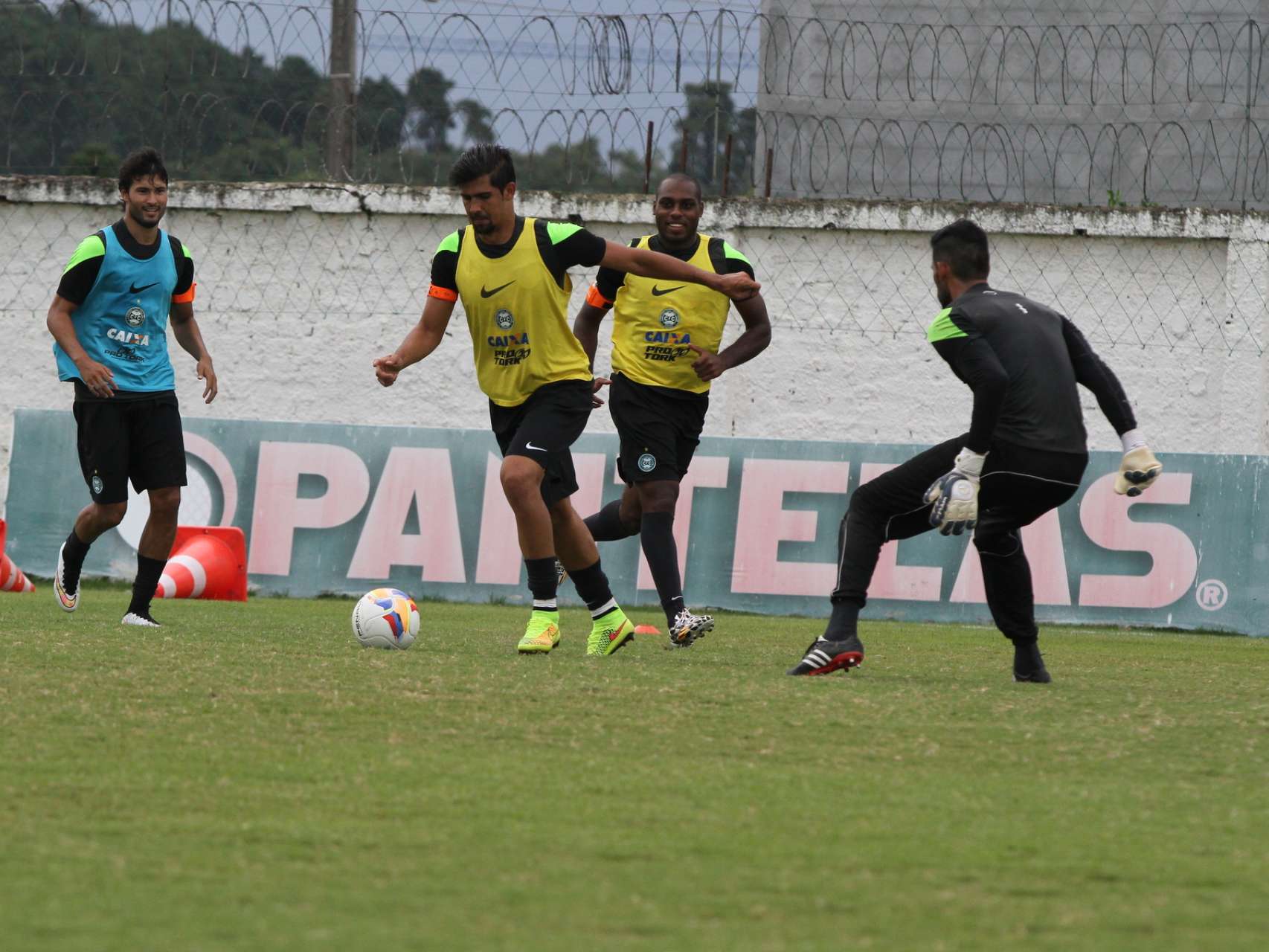 Trabalho que segue